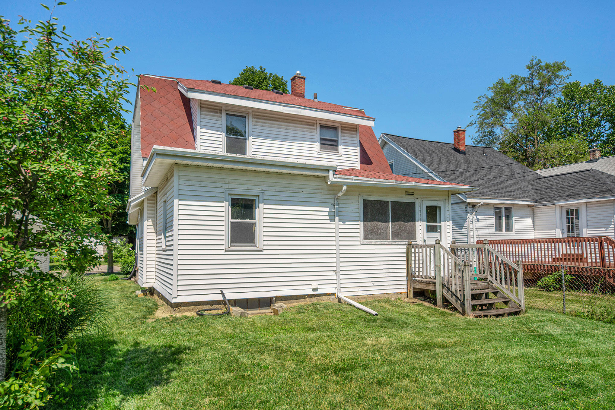 1012 Powers Avenue NW Grand Rapids MI 49504