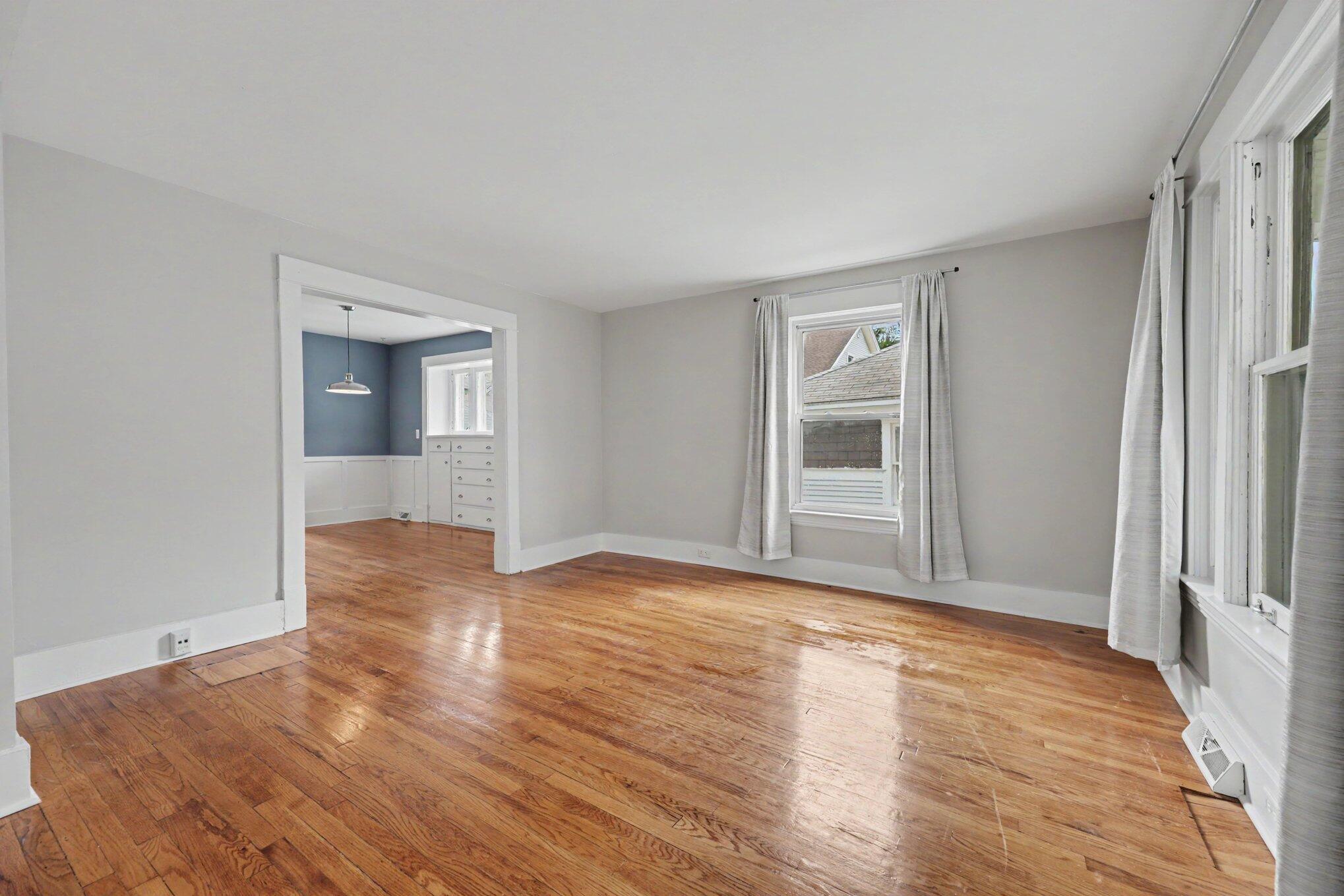 1012 Powers Avenue NW Grand Rapids MI 49504