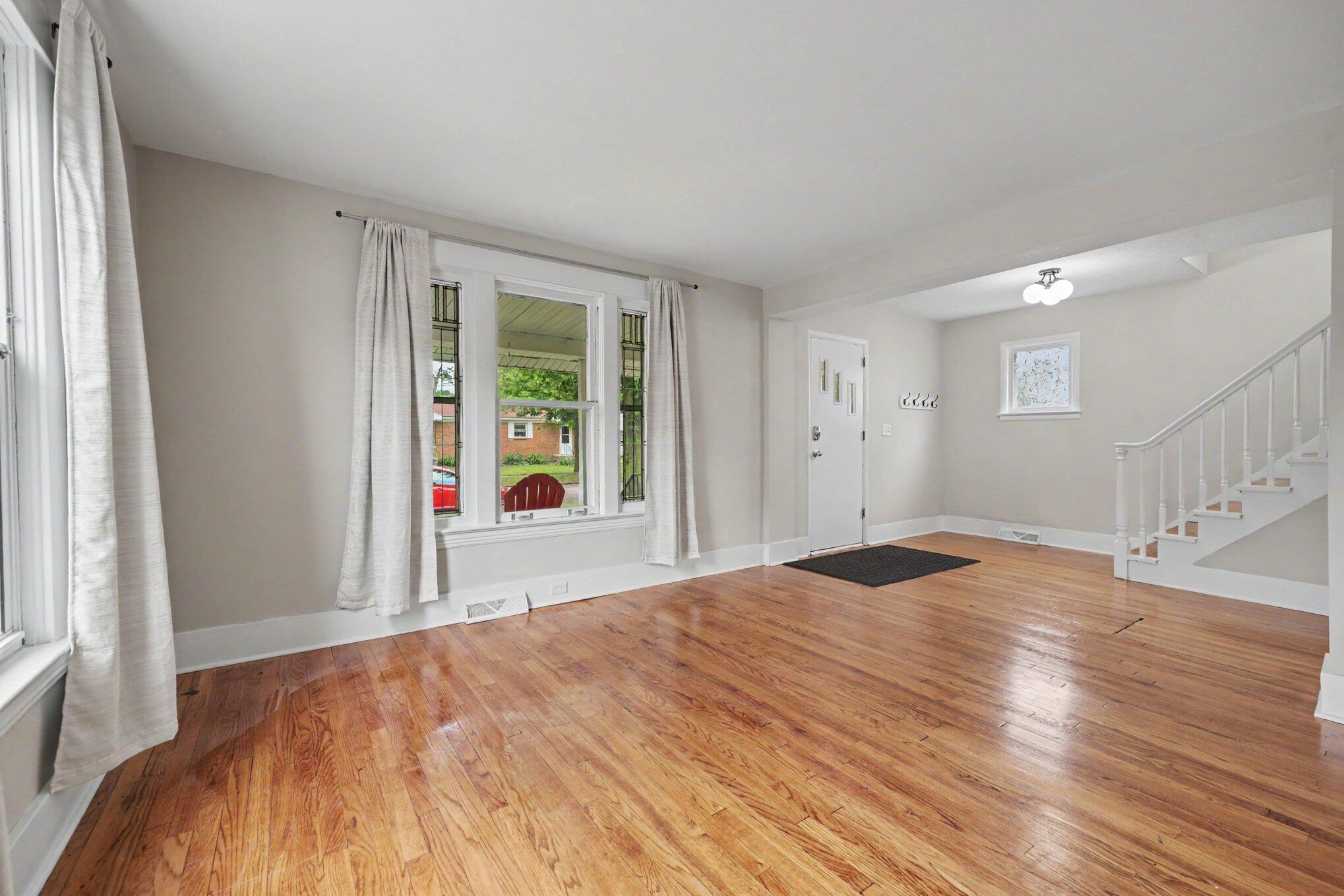 1012 Powers Avenue NW Grand Rapids MI 49504