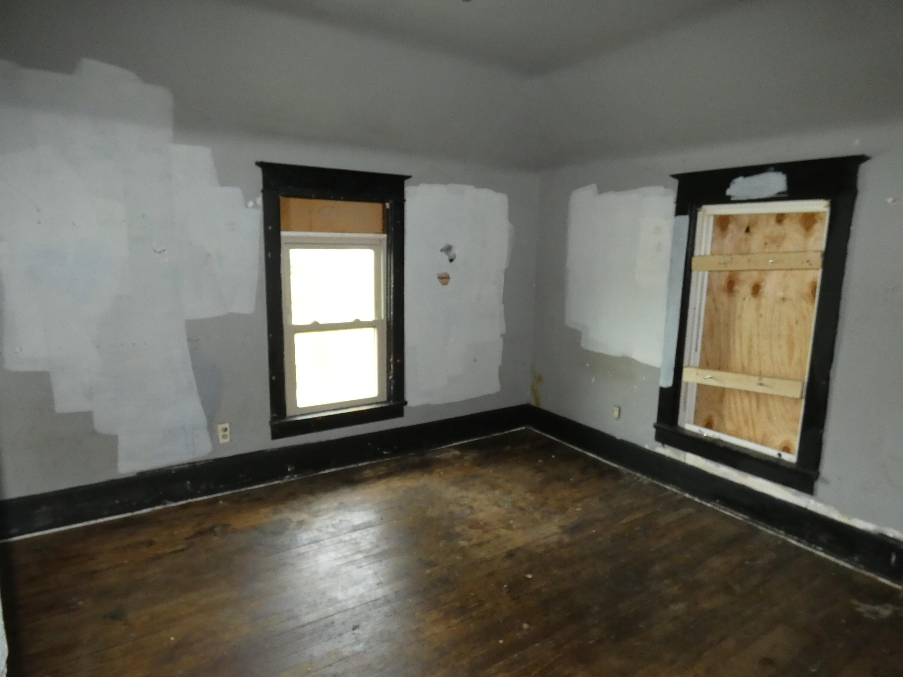 2529 Somerlayton Road Benton Harbor MI 49022