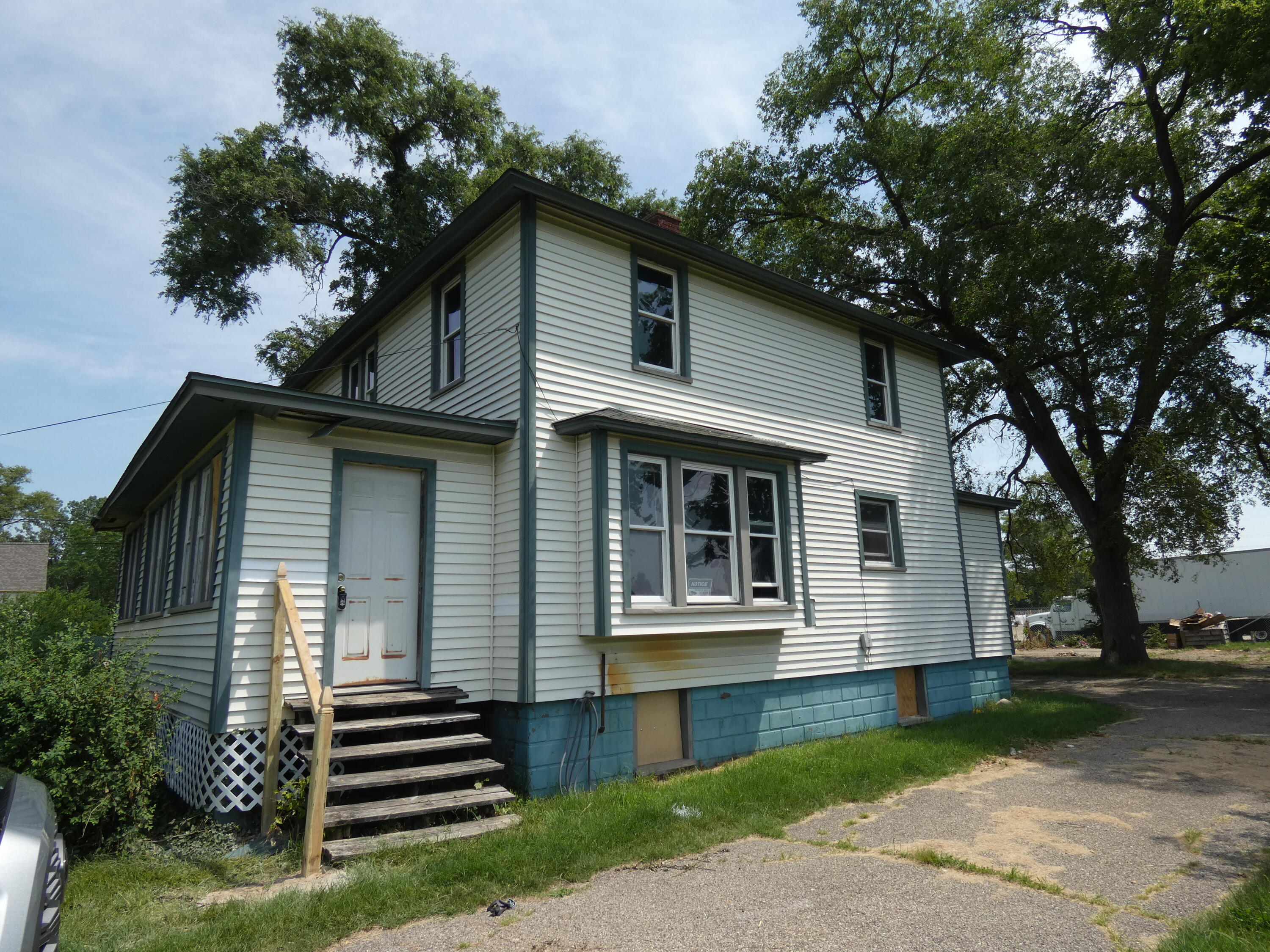 2529 Somerlayton Road Benton Harbor MI 49022