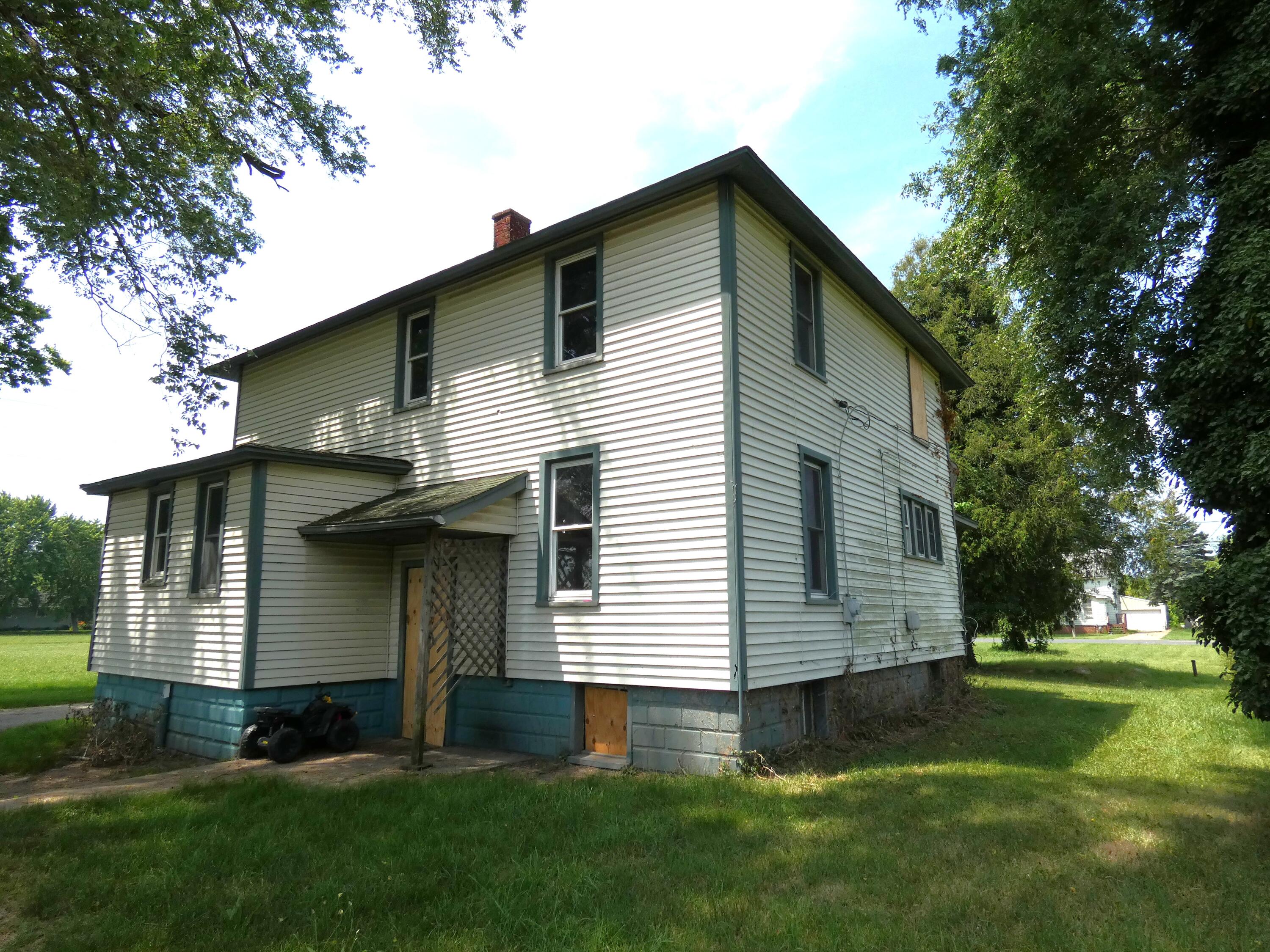 2529 Somerlayton Road Benton Harbor MI 49022