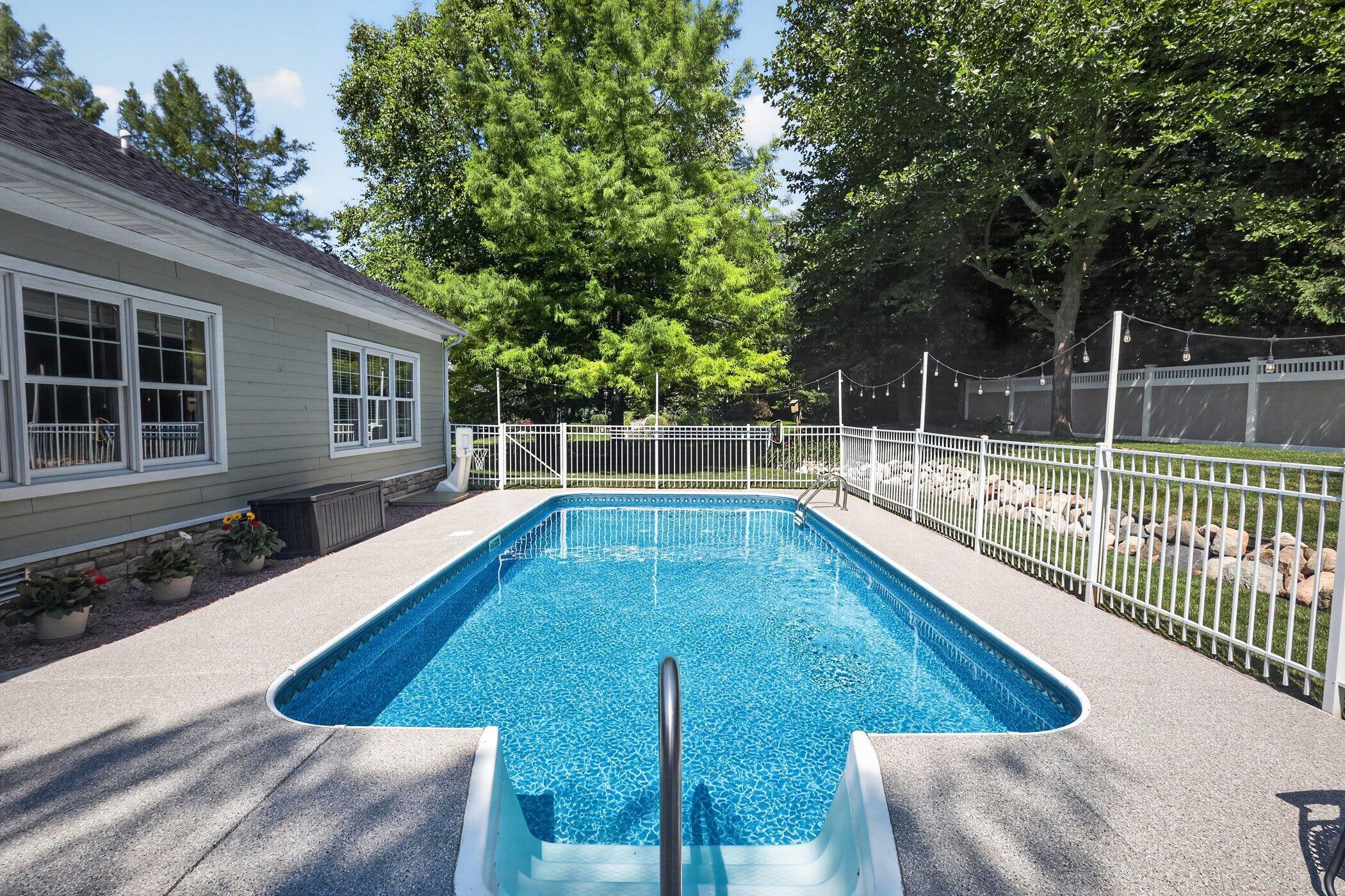 15 Longmeadow Lane Niles MI 49120