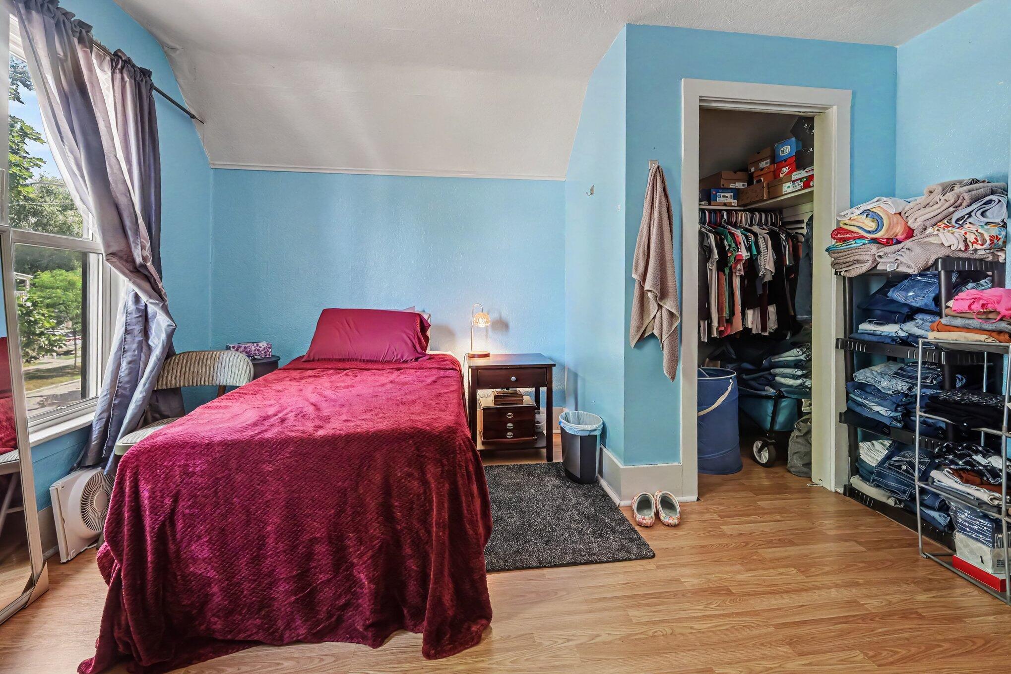 1015 Jennette Avenue NW Grand Rapids MI 49504