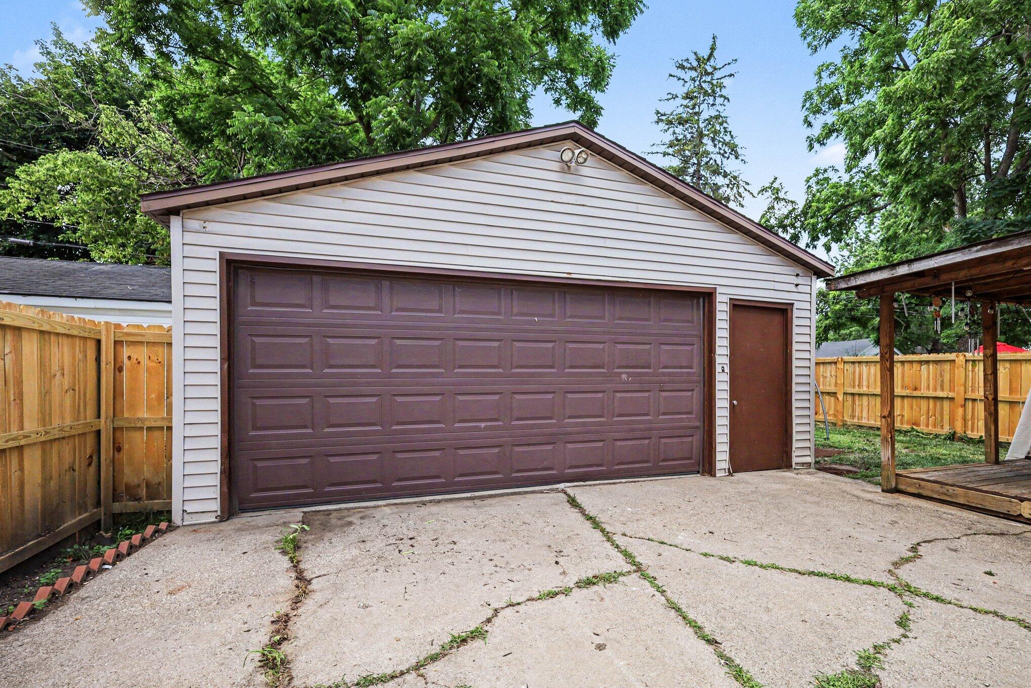 1015 Jennette Avenue NW Grand Rapids MI 49504