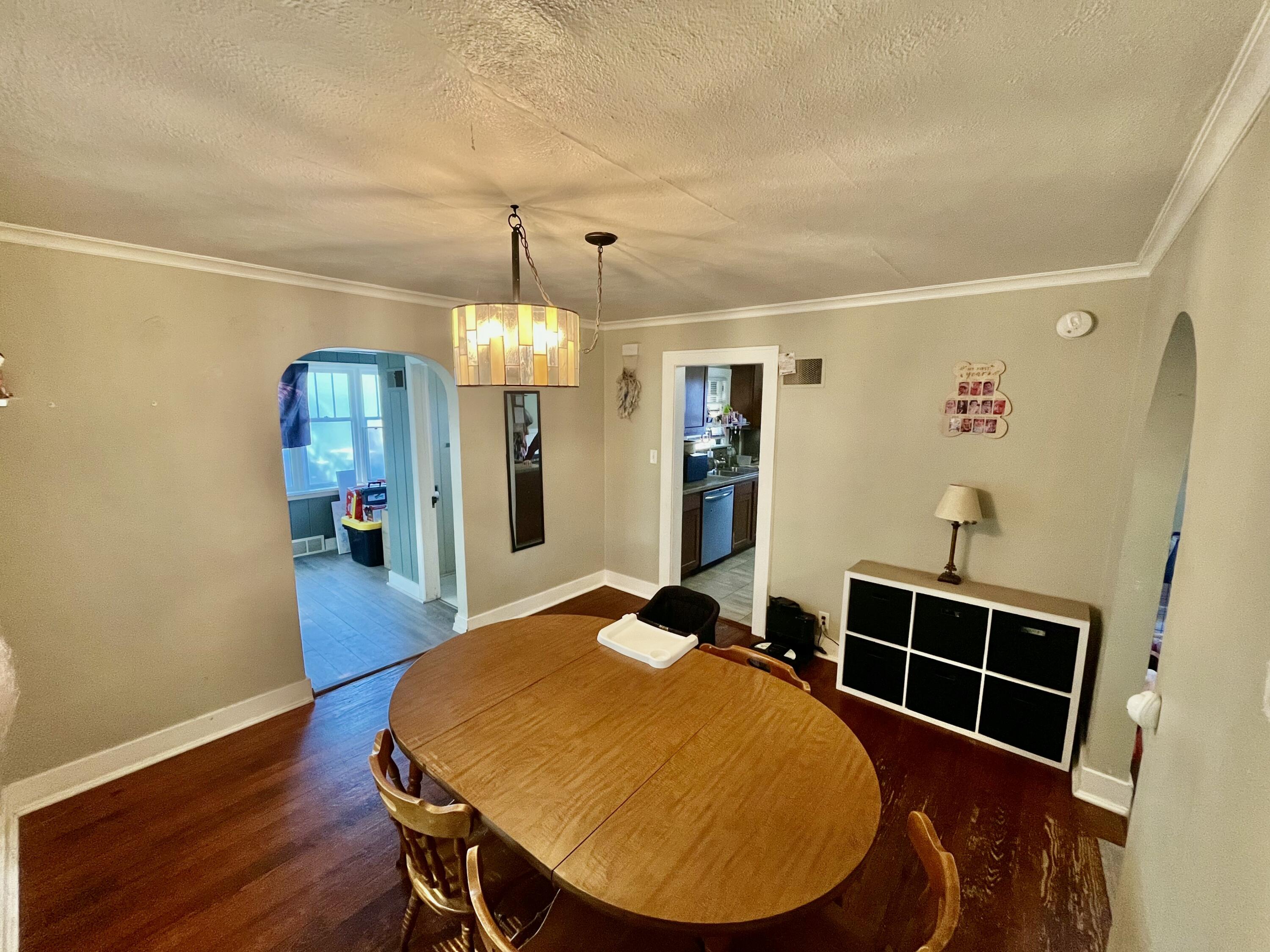 738 Washington Avenue Holland MI 49423