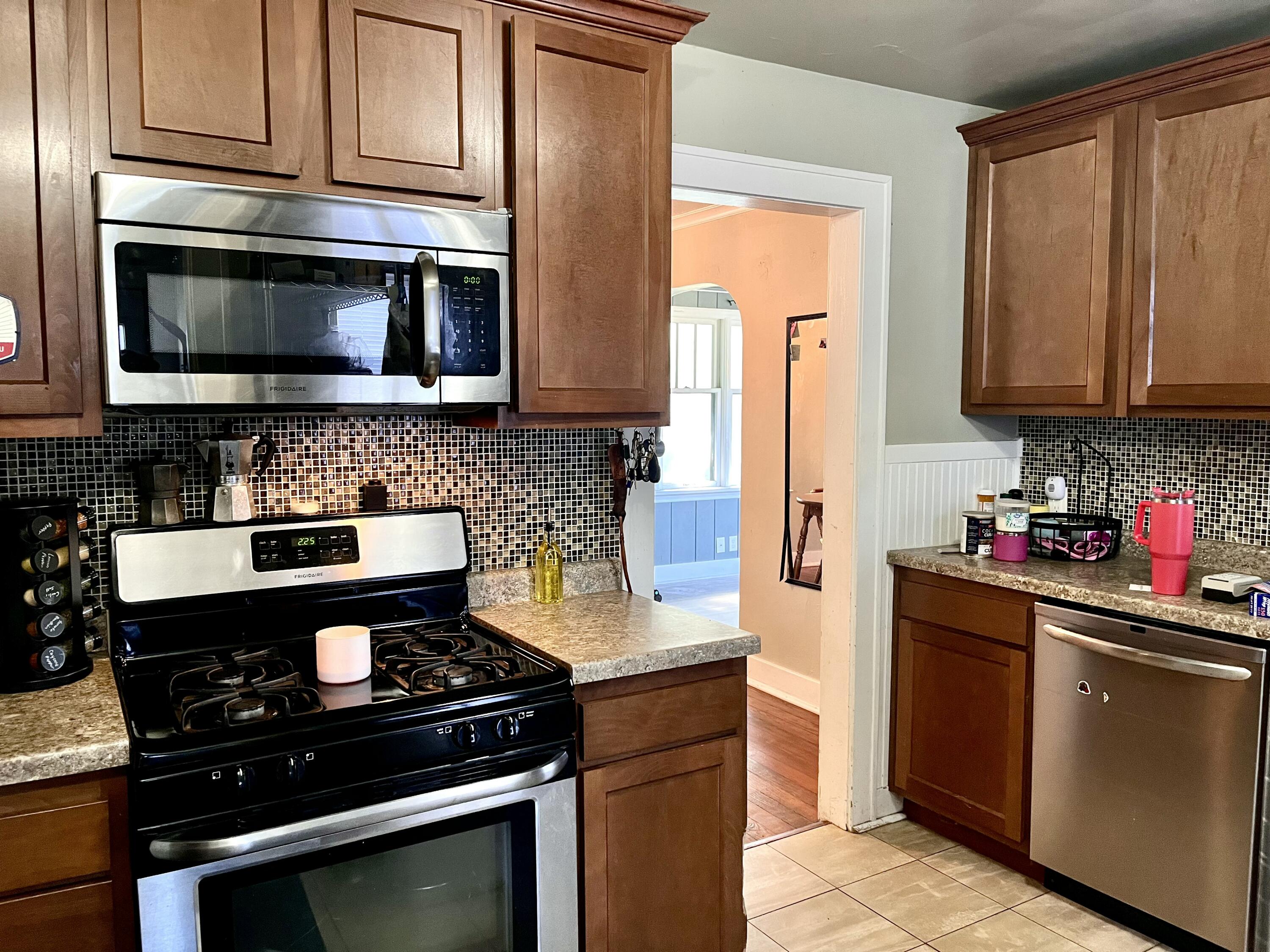 738 Washington Avenue Holland MI 49423