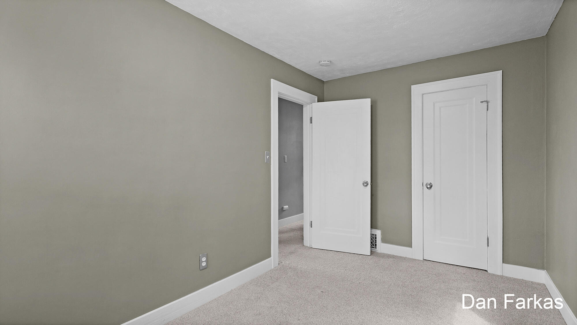 1652 Margaret Avenue SE Grand Rapids MI 49507