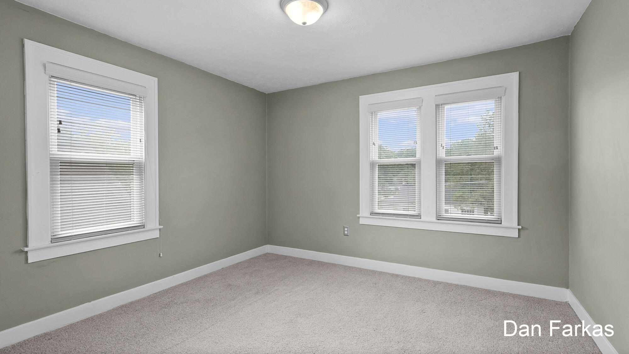 1652 Margaret Avenue SE Grand Rapids MI 49507