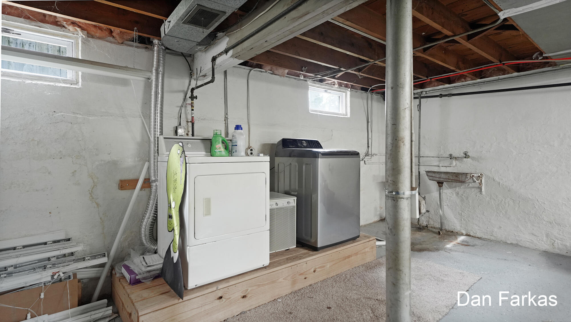 1652 Margaret Avenue SE Grand Rapids MI 49507