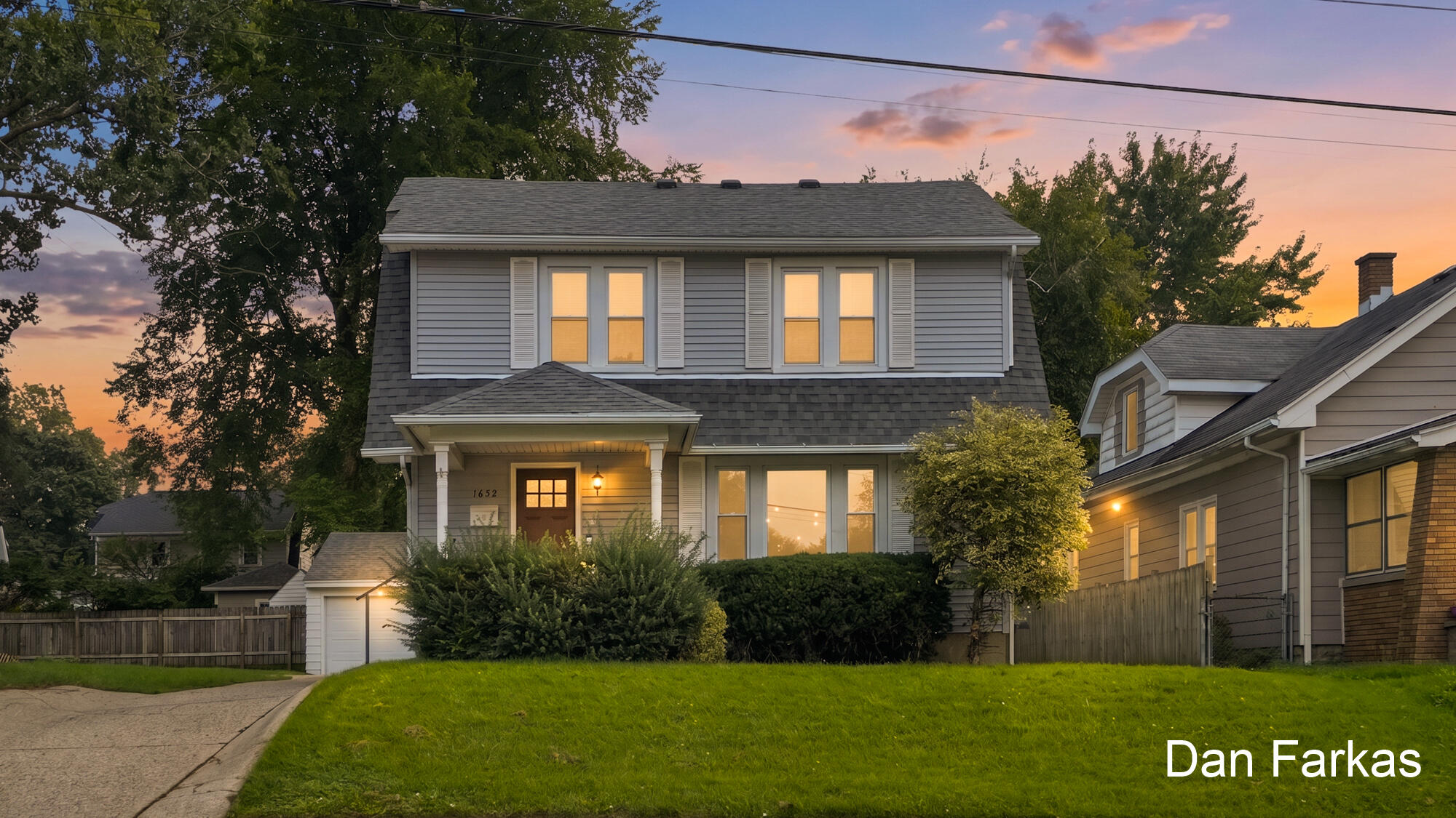 1652 Margaret Avenue SE Grand Rapids MI 49507