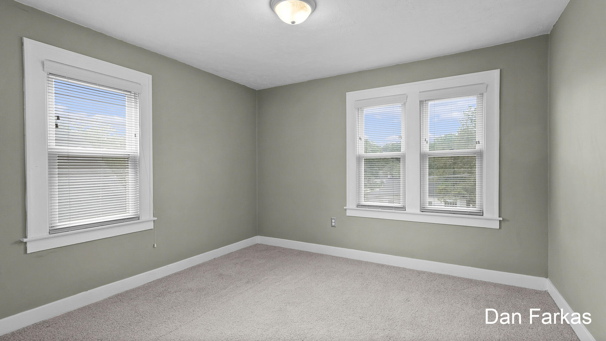 1652 Margaret Avenue SE Grand Rapids MI 49507