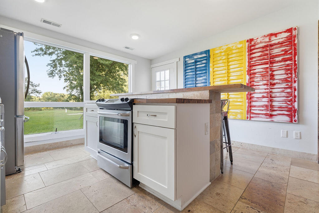 7095 Orchard Lake Drive South Haven MI 49090