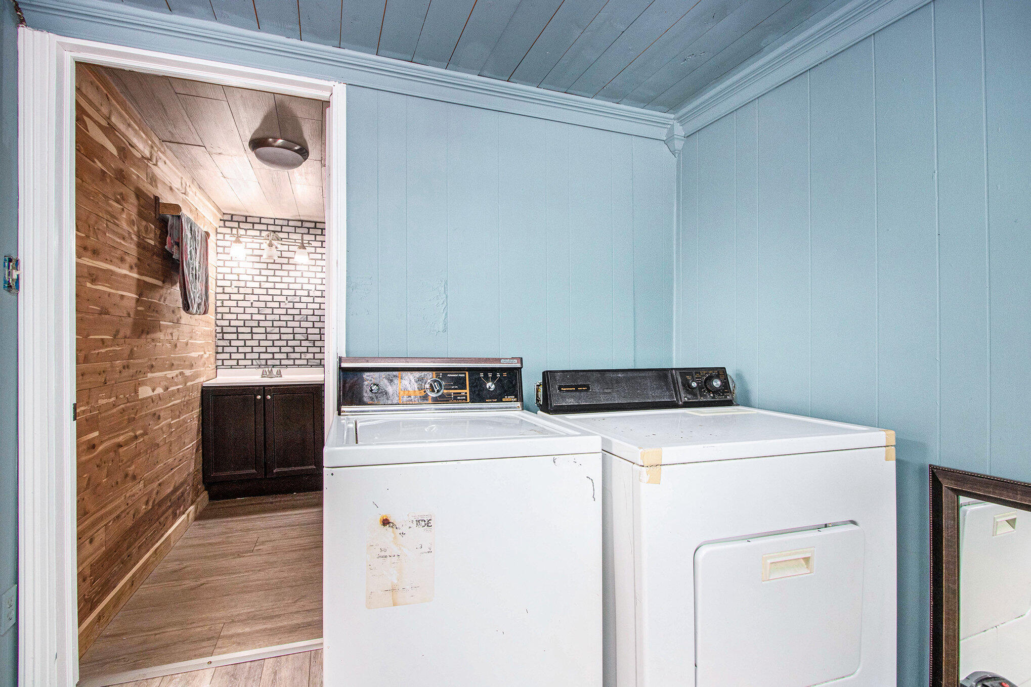 389 Parker Avenue Benton Harbor MI 49022