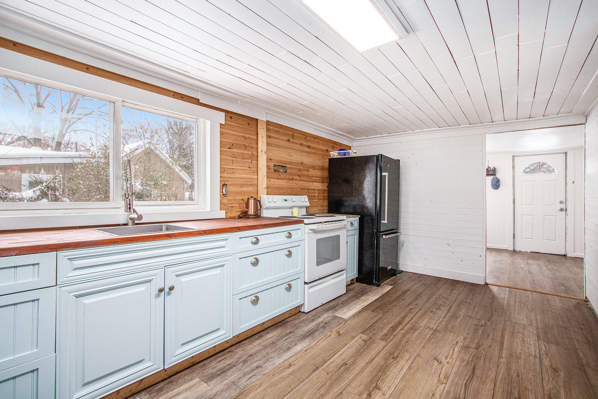 389 Parker Avenue Benton Harbor MI 49022