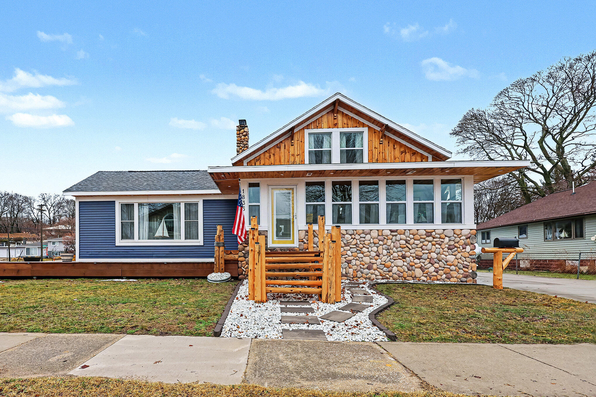 1835 Edgewater Street Muskegon MI 49441