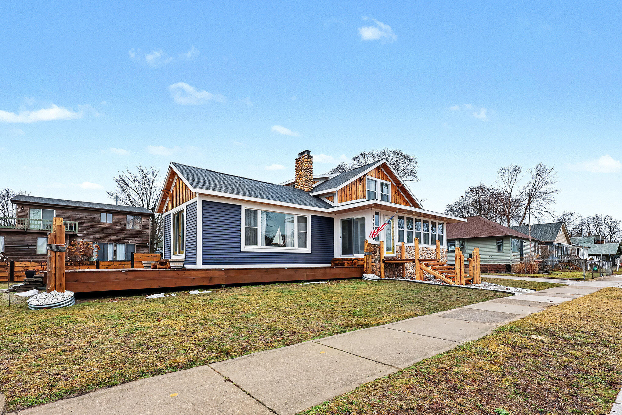 1835 Edgewater Street Muskegon MI 49441