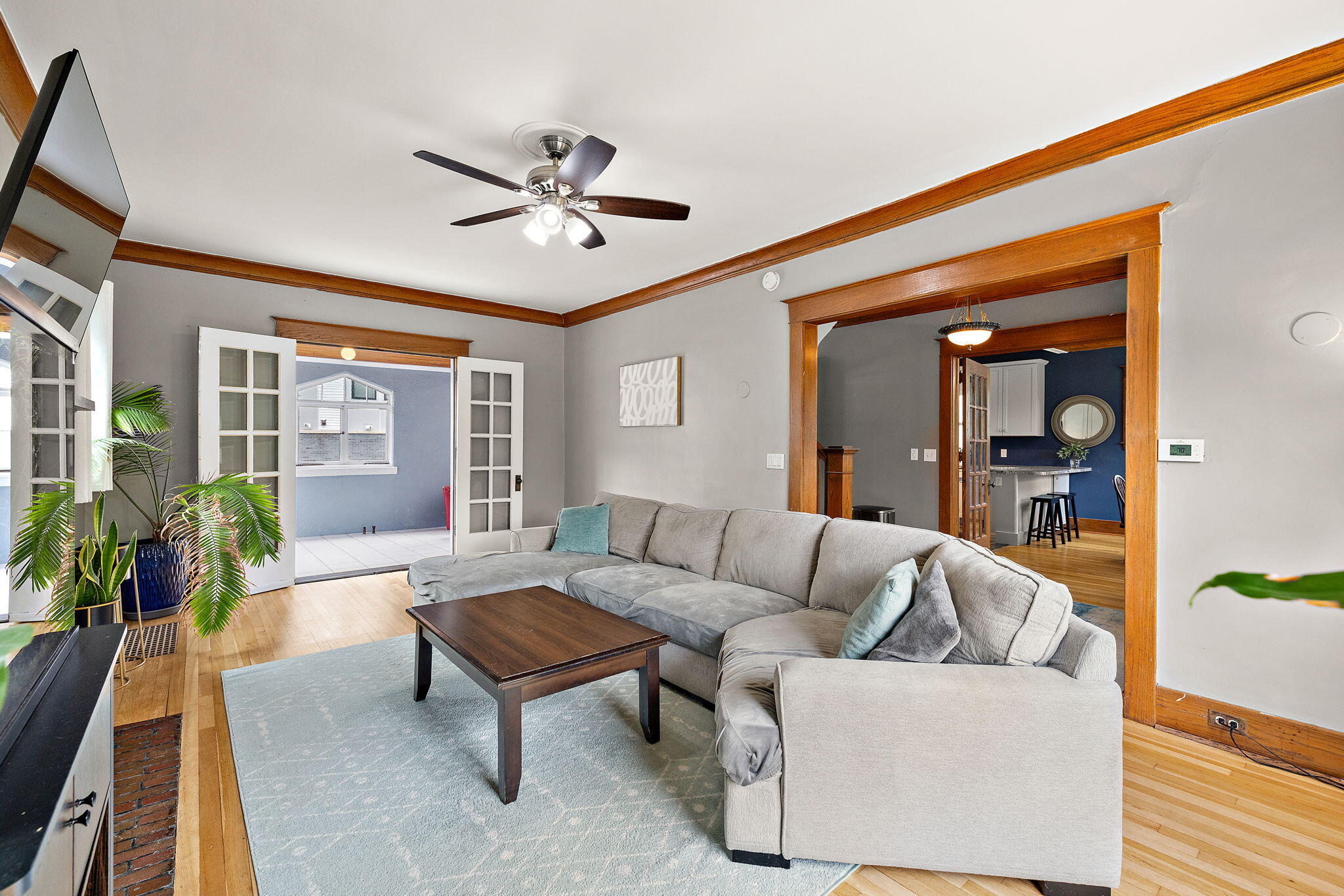 637 Fairview Avenue NE Grand Rapids MI 49503