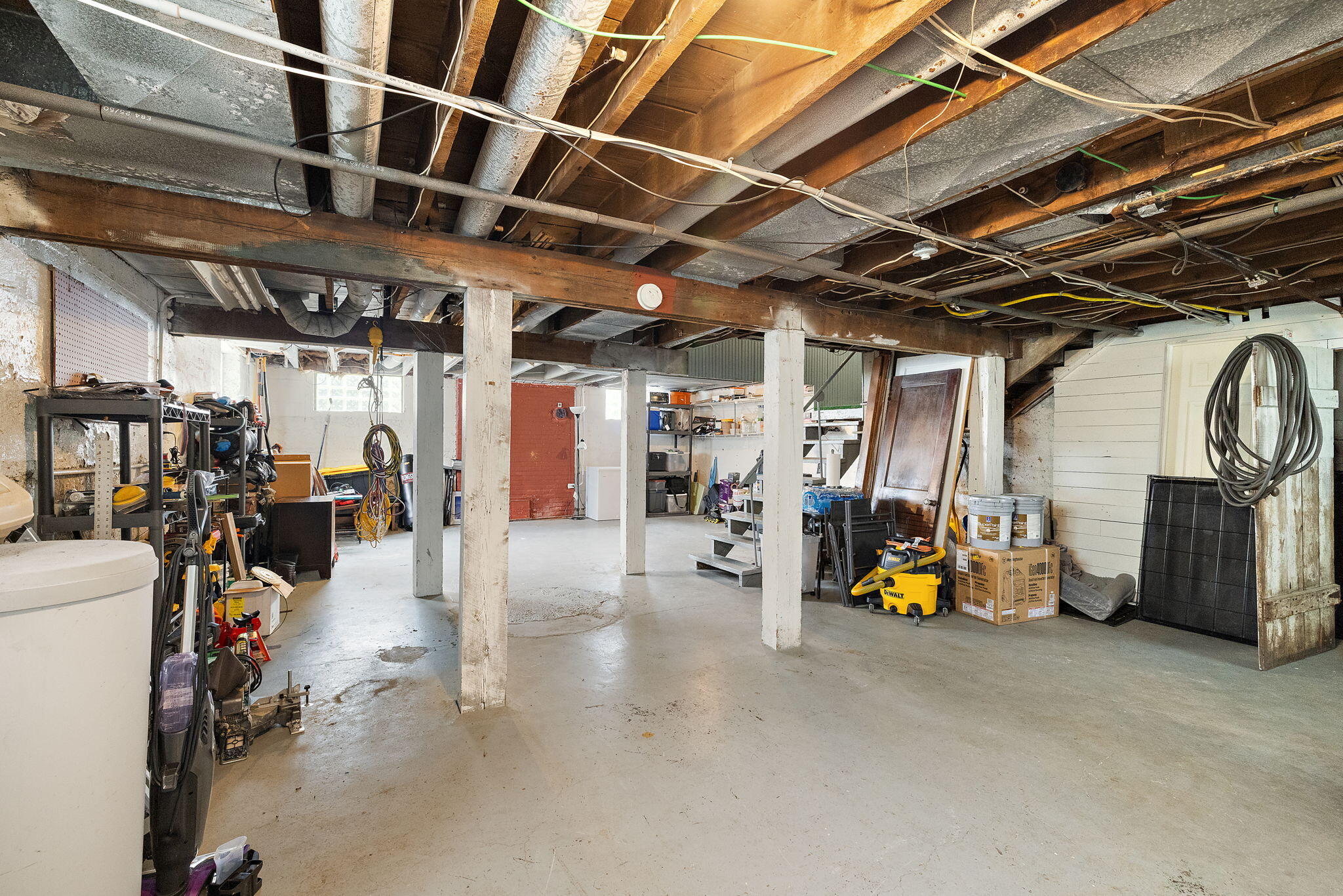 637 Fairview Avenue NE Grand Rapids MI 49503