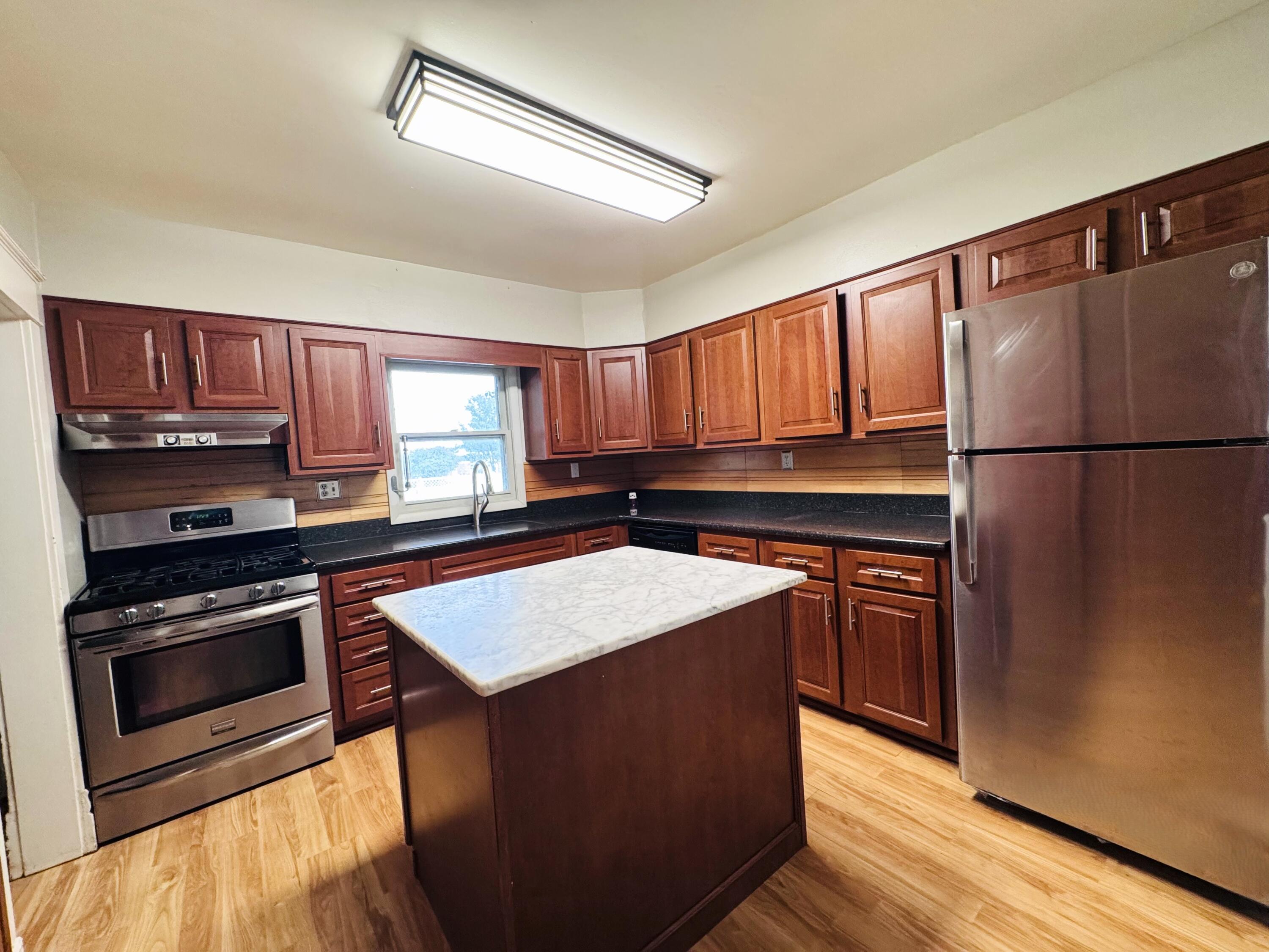 37 N Lincoln Avenue Niles MI 49120