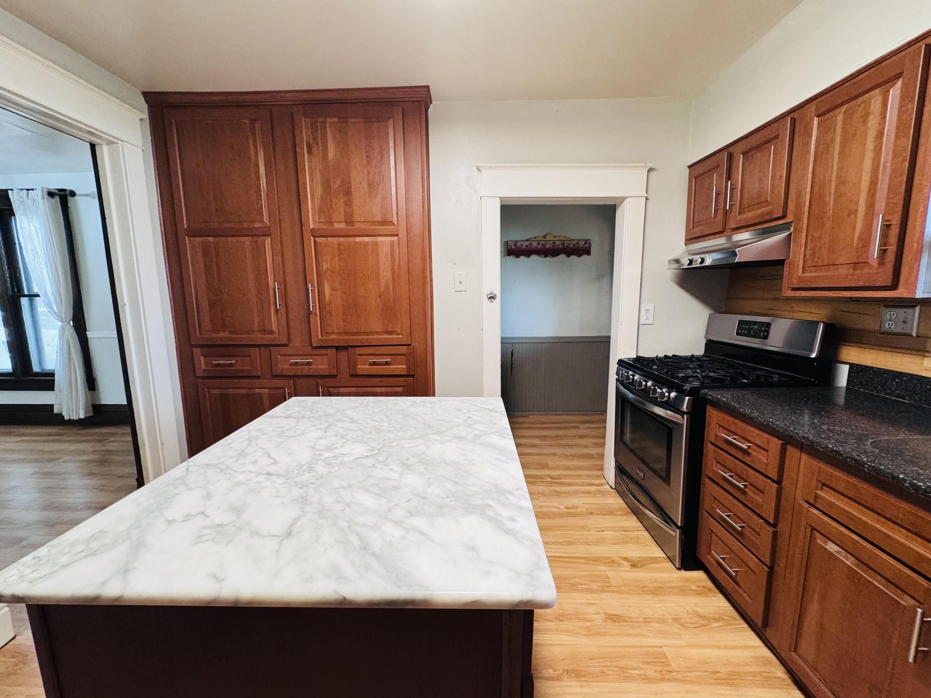 37 N Lincoln Avenue Niles MI 49120