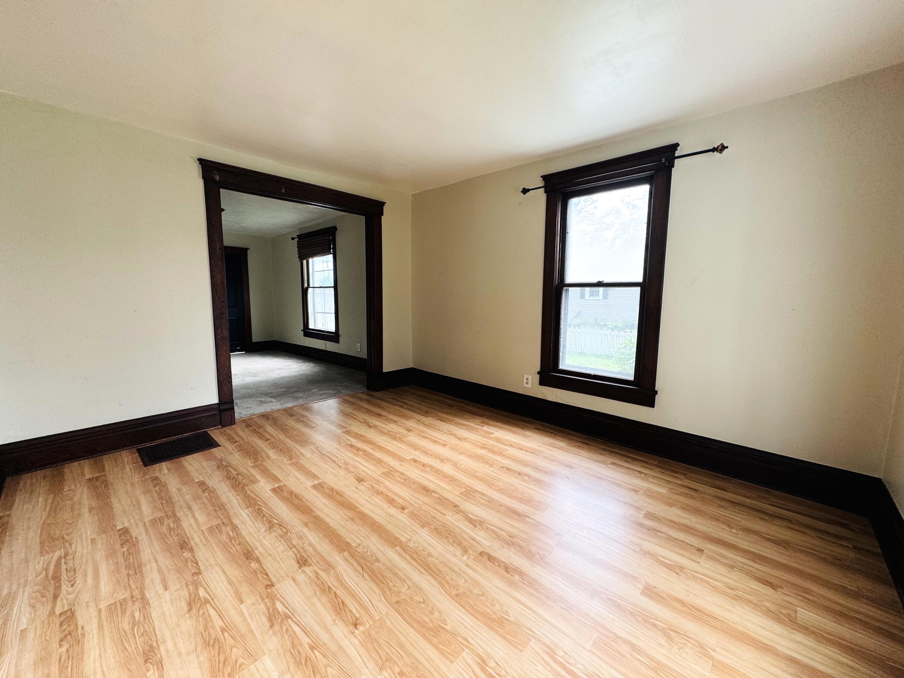 37 N Lincoln Avenue Niles MI 49120