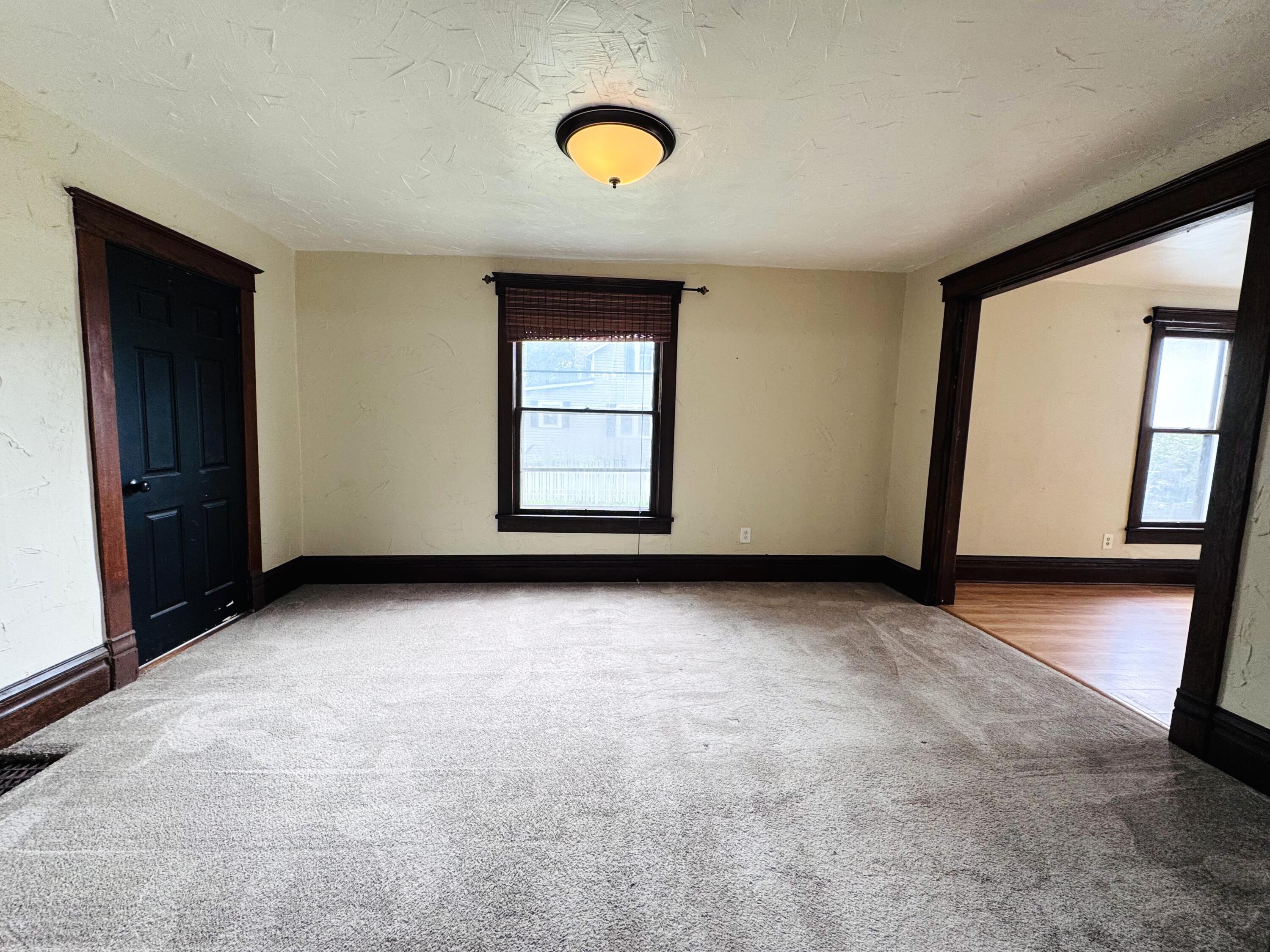 37 N Lincoln Avenue Niles MI 49120