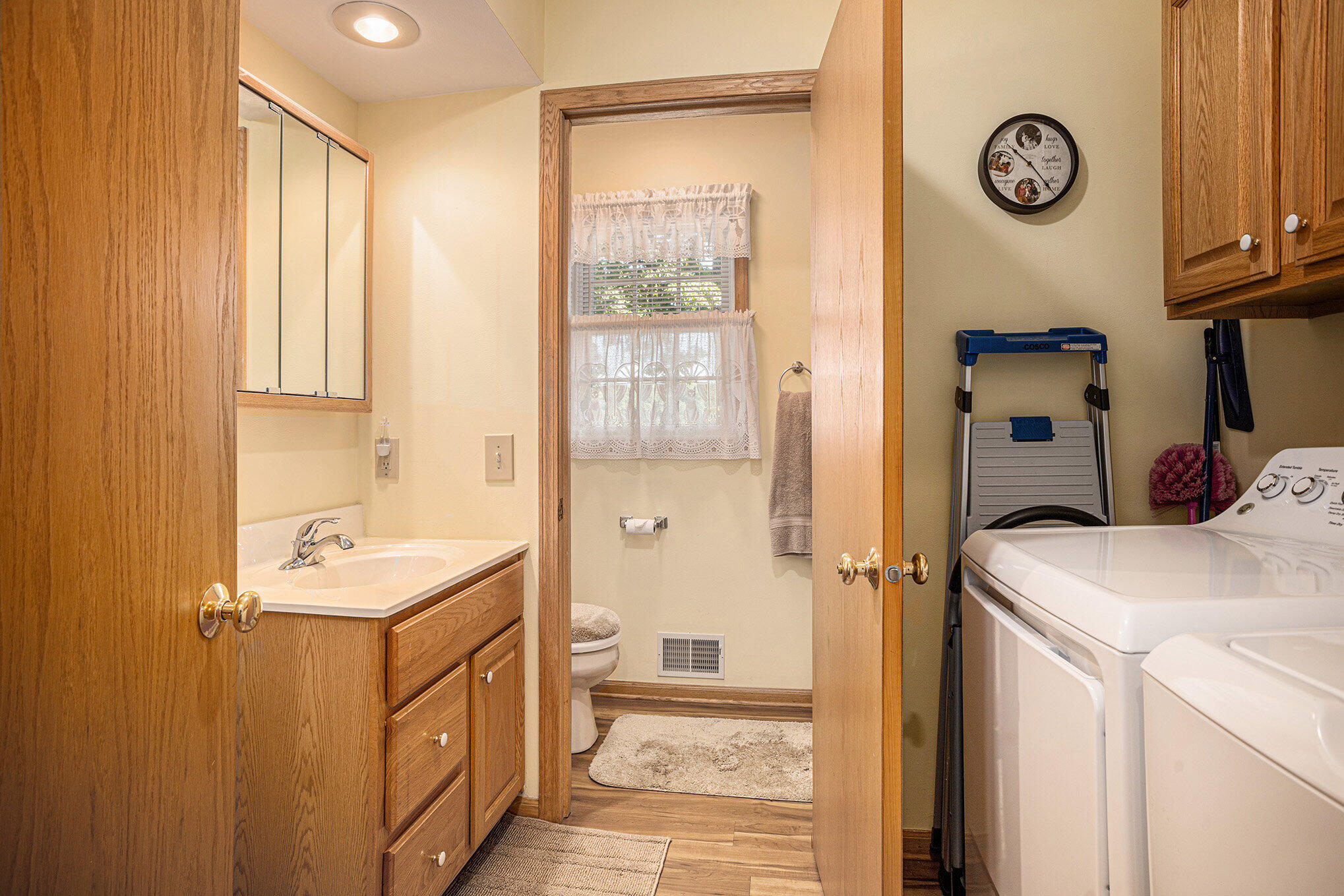15891 Lakeview Drive Buchanan MI 49107