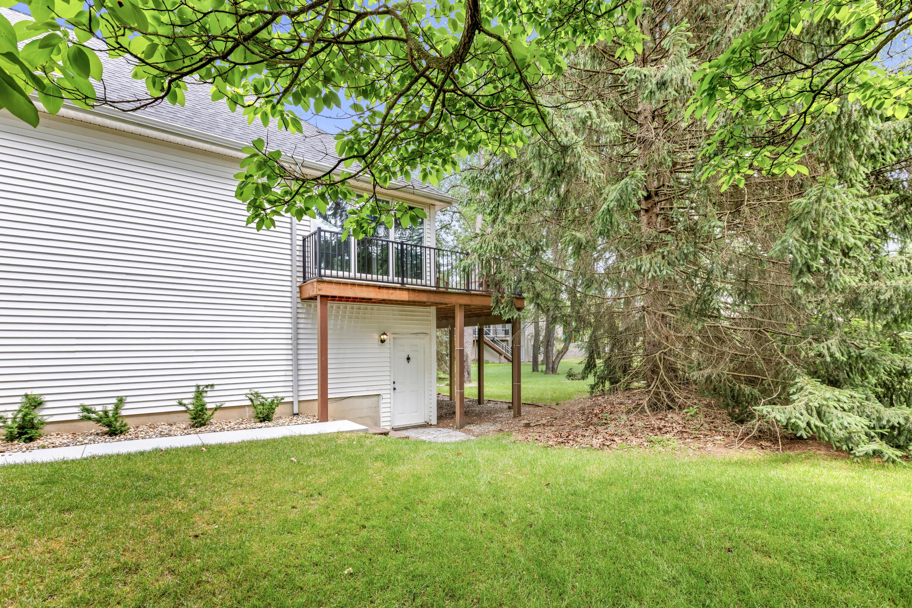 494 Anchor Lane Portage MI 49002