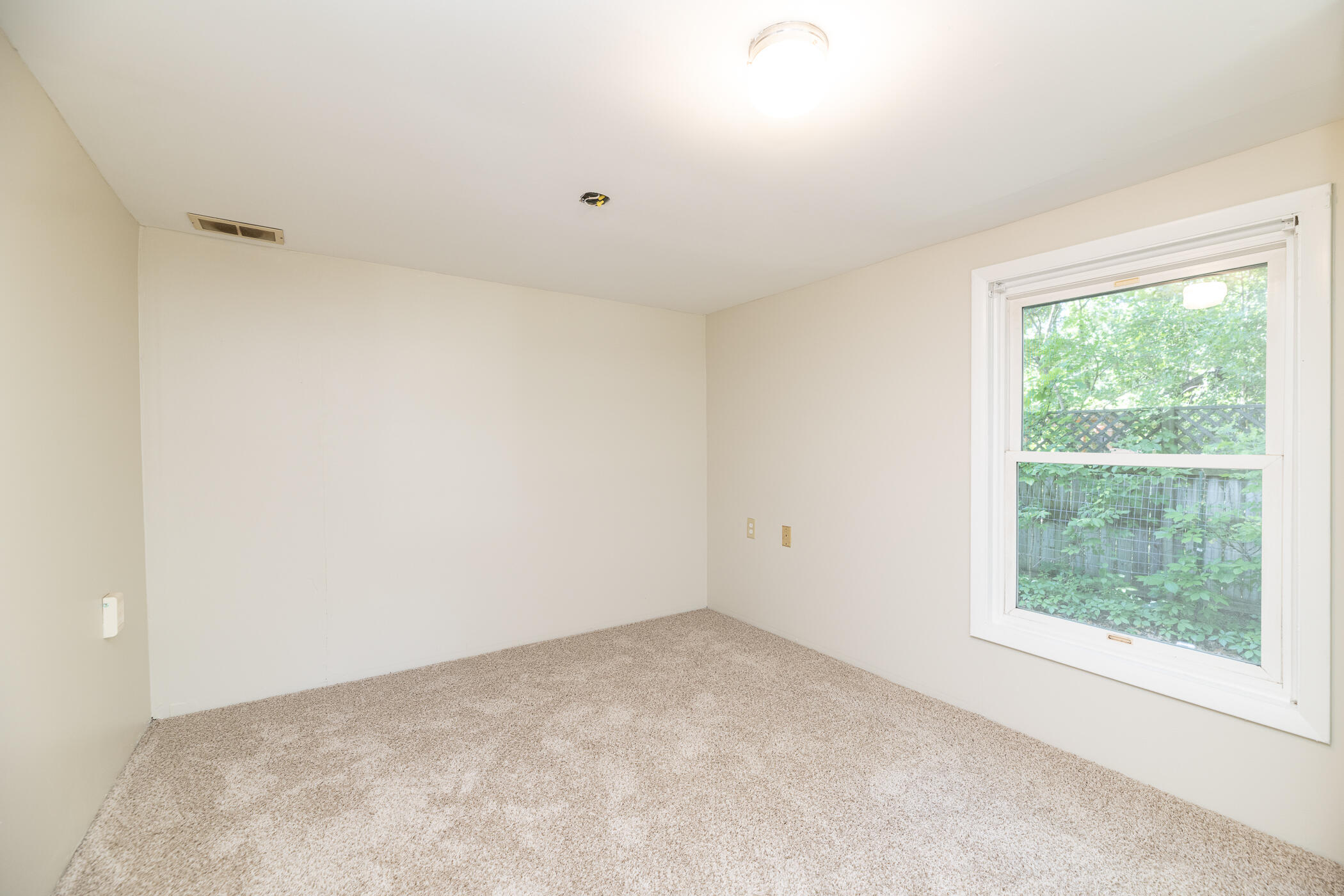 10334 Woodlawn Drive Portage MI 49002