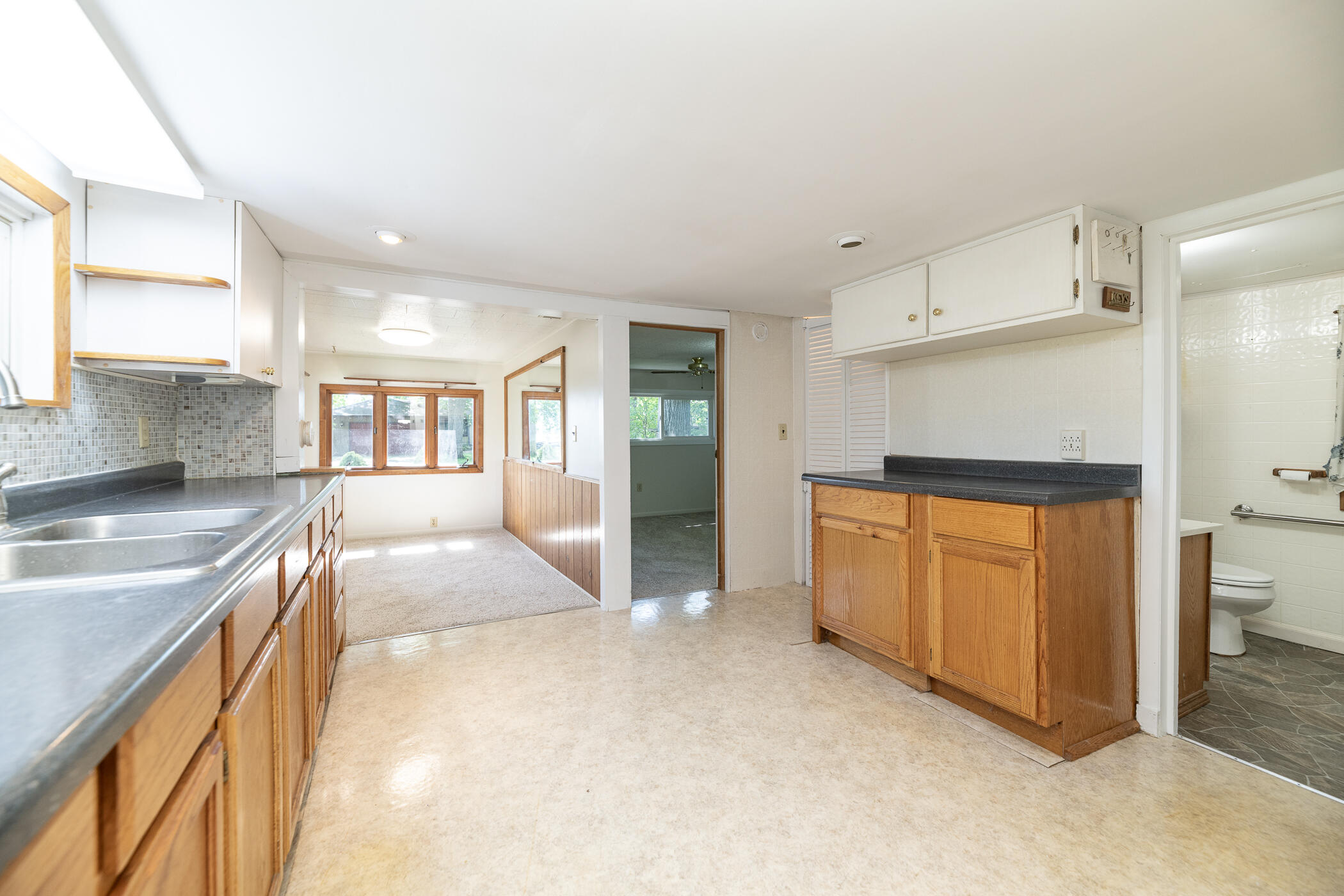 10334 Woodlawn Drive Portage MI 49002