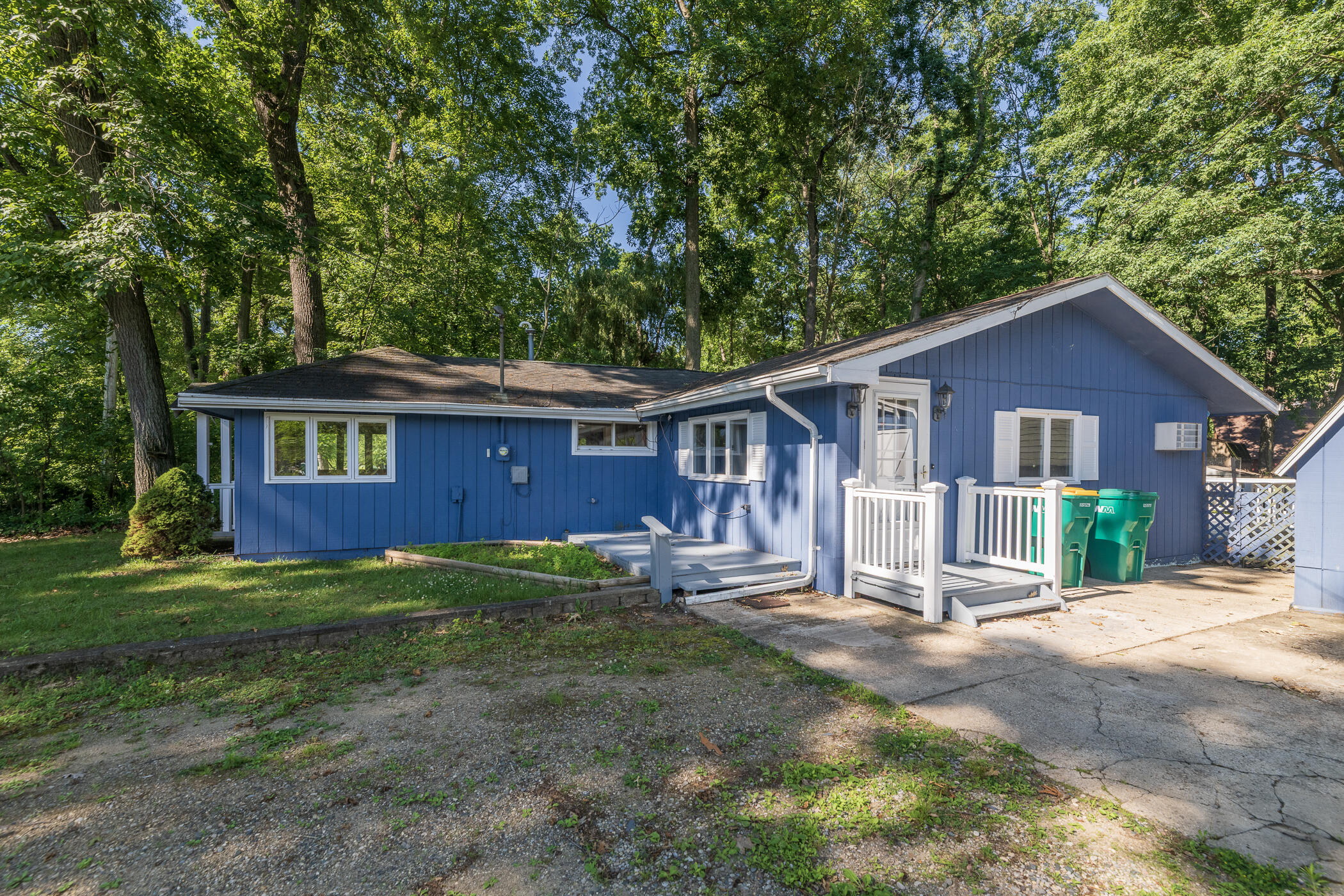 10334 Woodlawn Drive Portage MI 49002