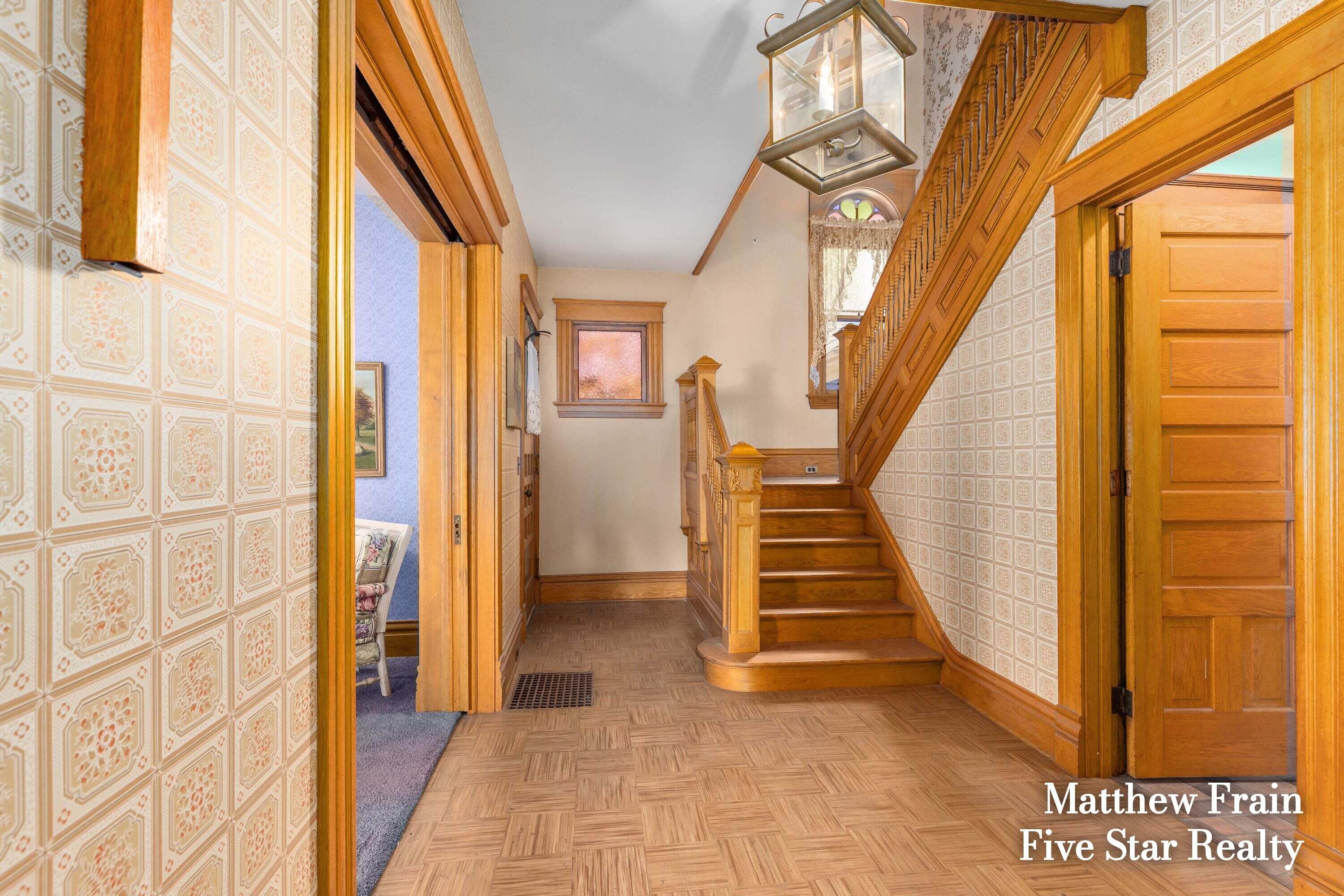 357 Leonard Street NW Grand Rapids MI 49534