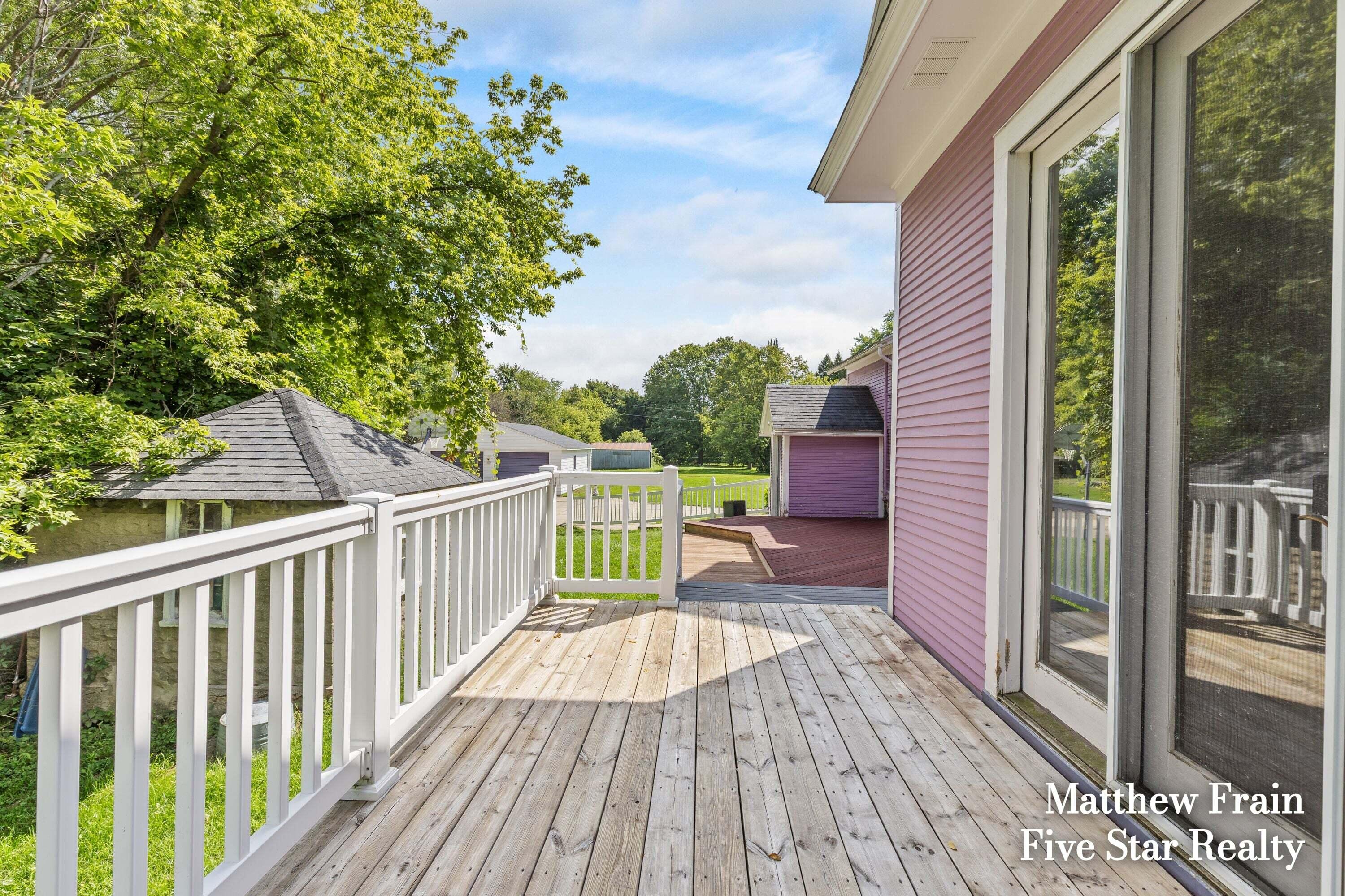 357 Leonard Street NW Grand Rapids MI 49534