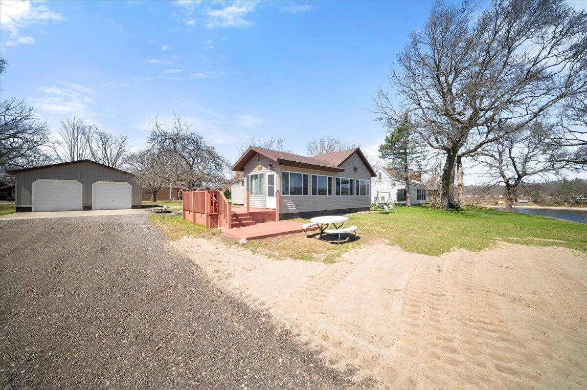 213 N Stewart Street Muskegon MI 49442