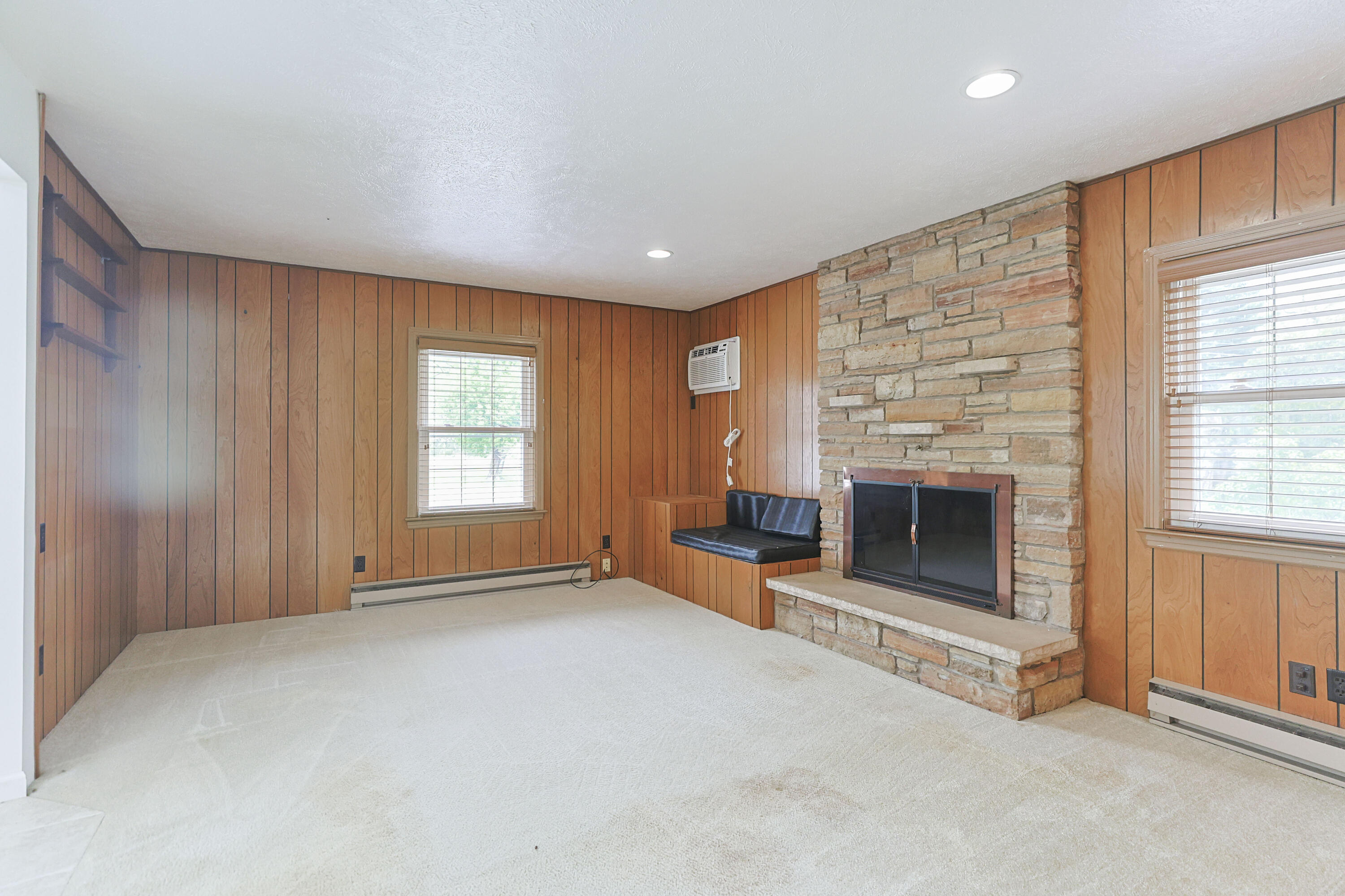 30562 Us Highway 12 Niles MI 49120