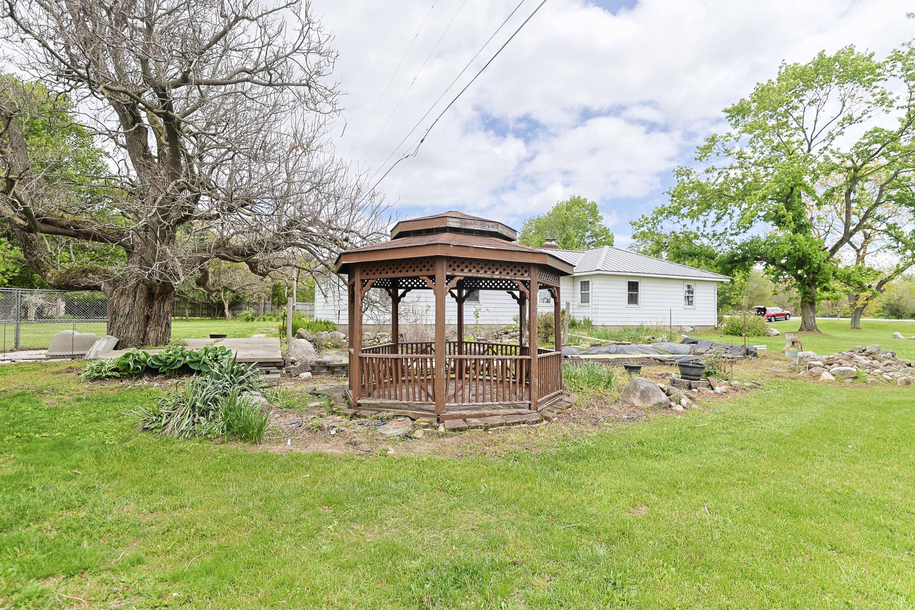 30562 Us Highway 12 Niles MI 49120