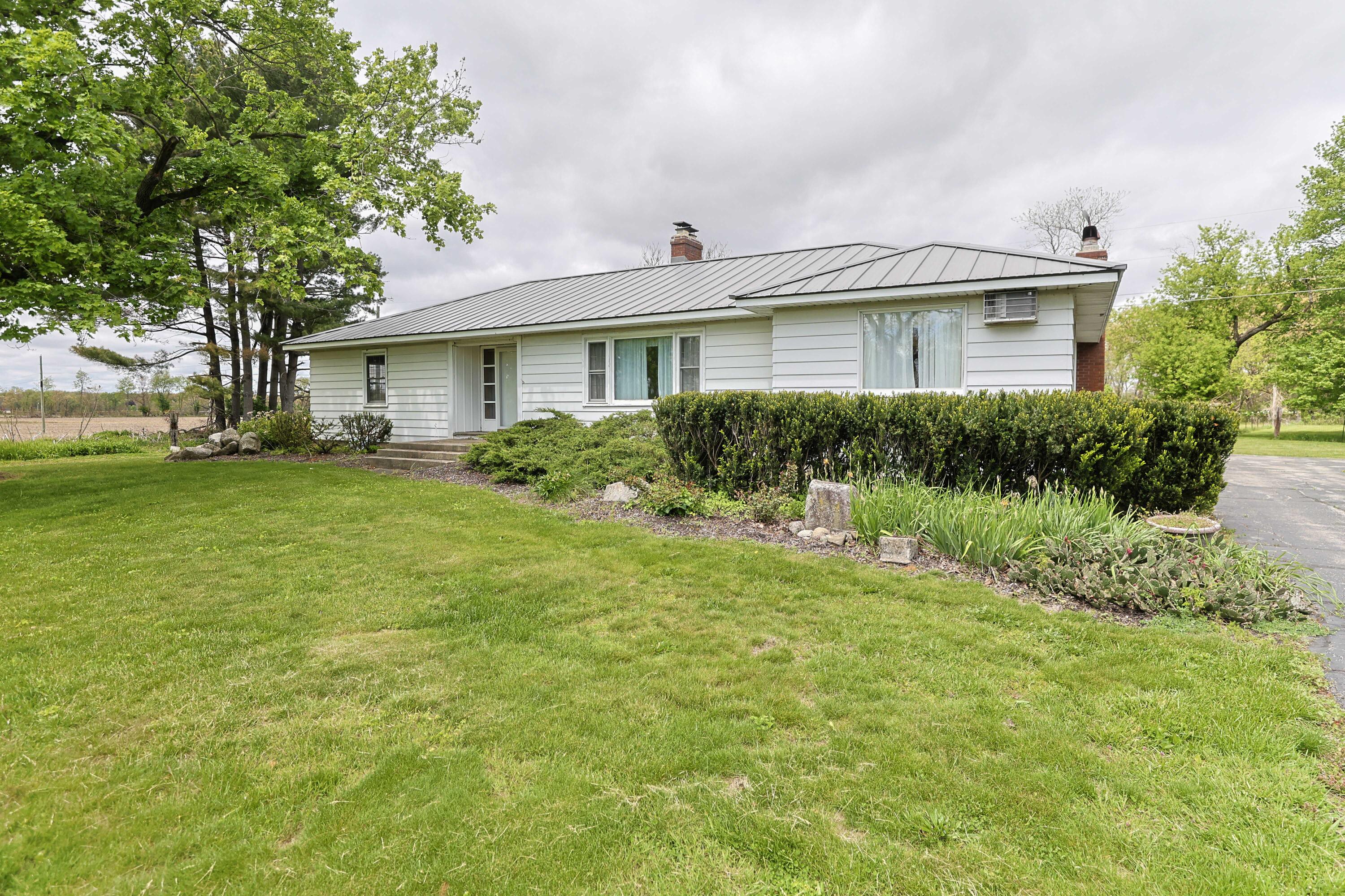 30562 Us Highway 12 Niles MI 49120