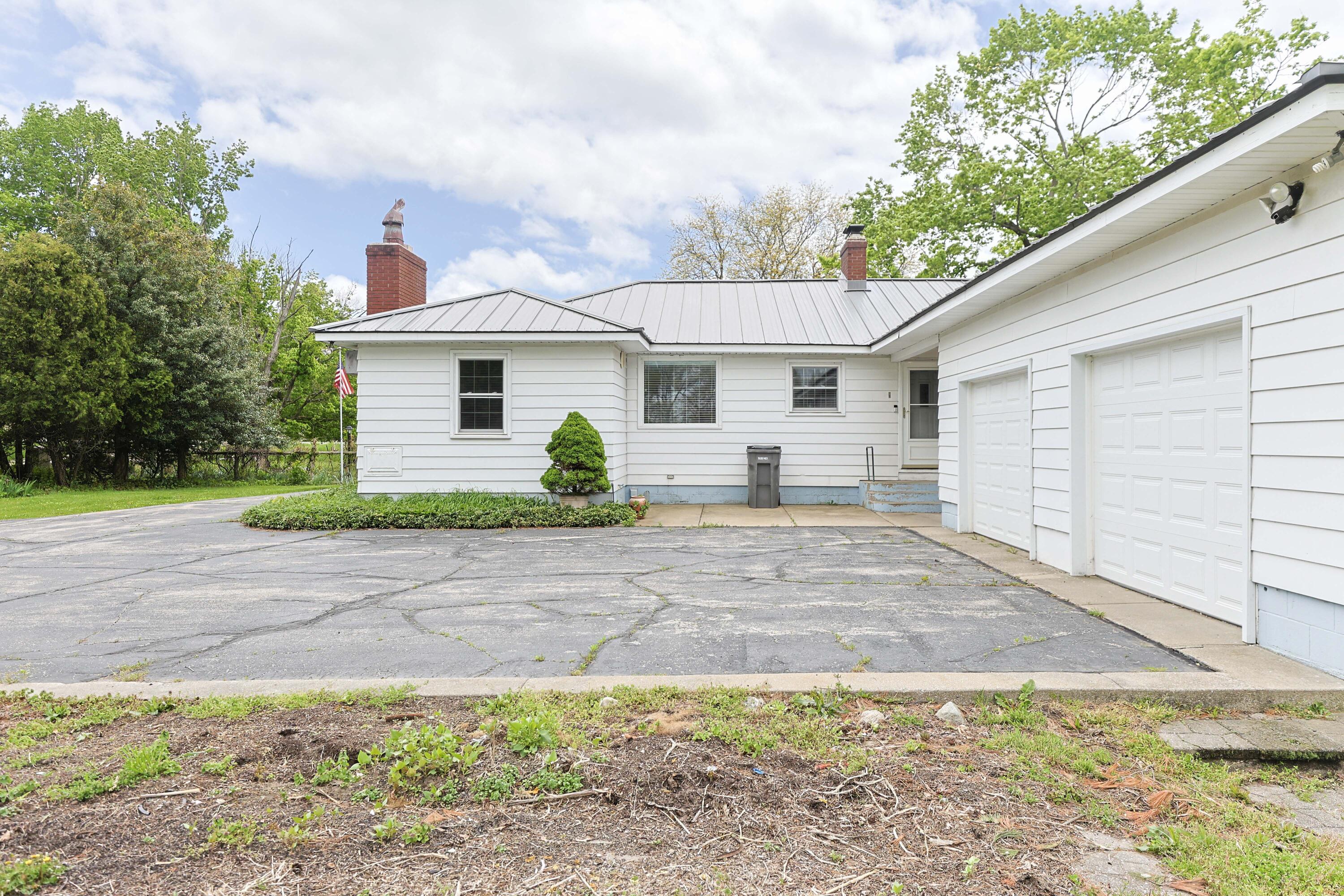 30562 Us Highway 12 Niles MI 49120