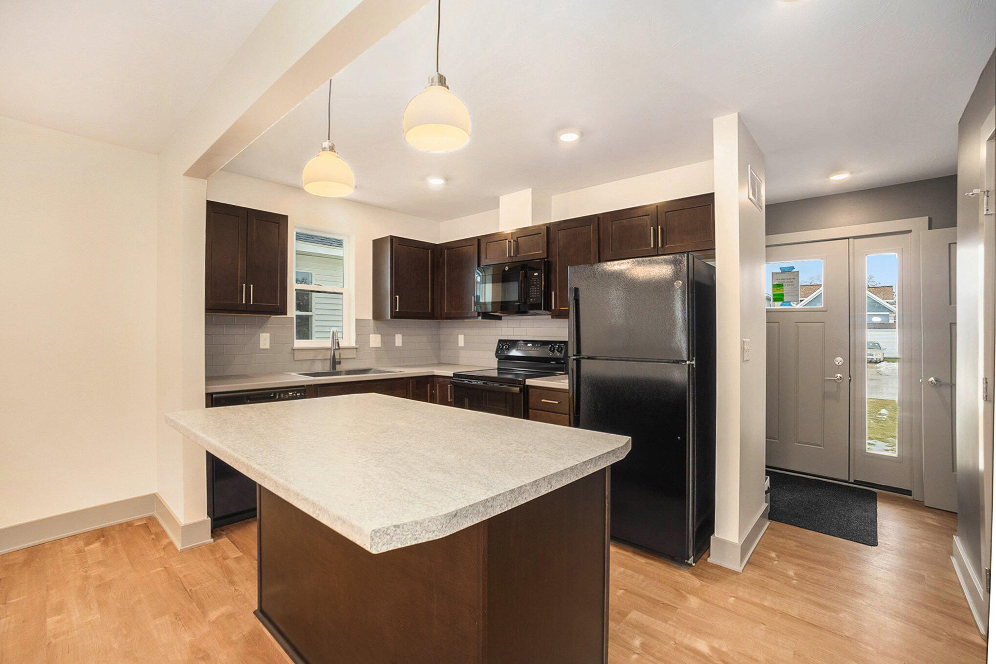 2098 Linden Avenue SE Grand Rapids MI 49507