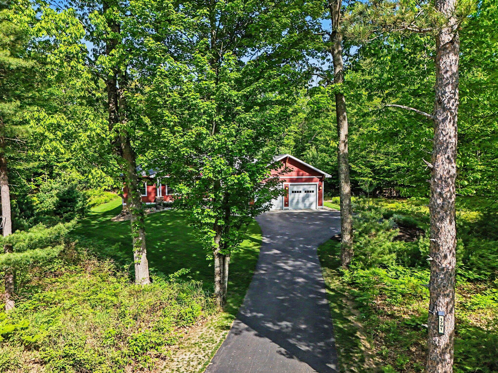 1791 Glenwood Road Ludington MI 49431