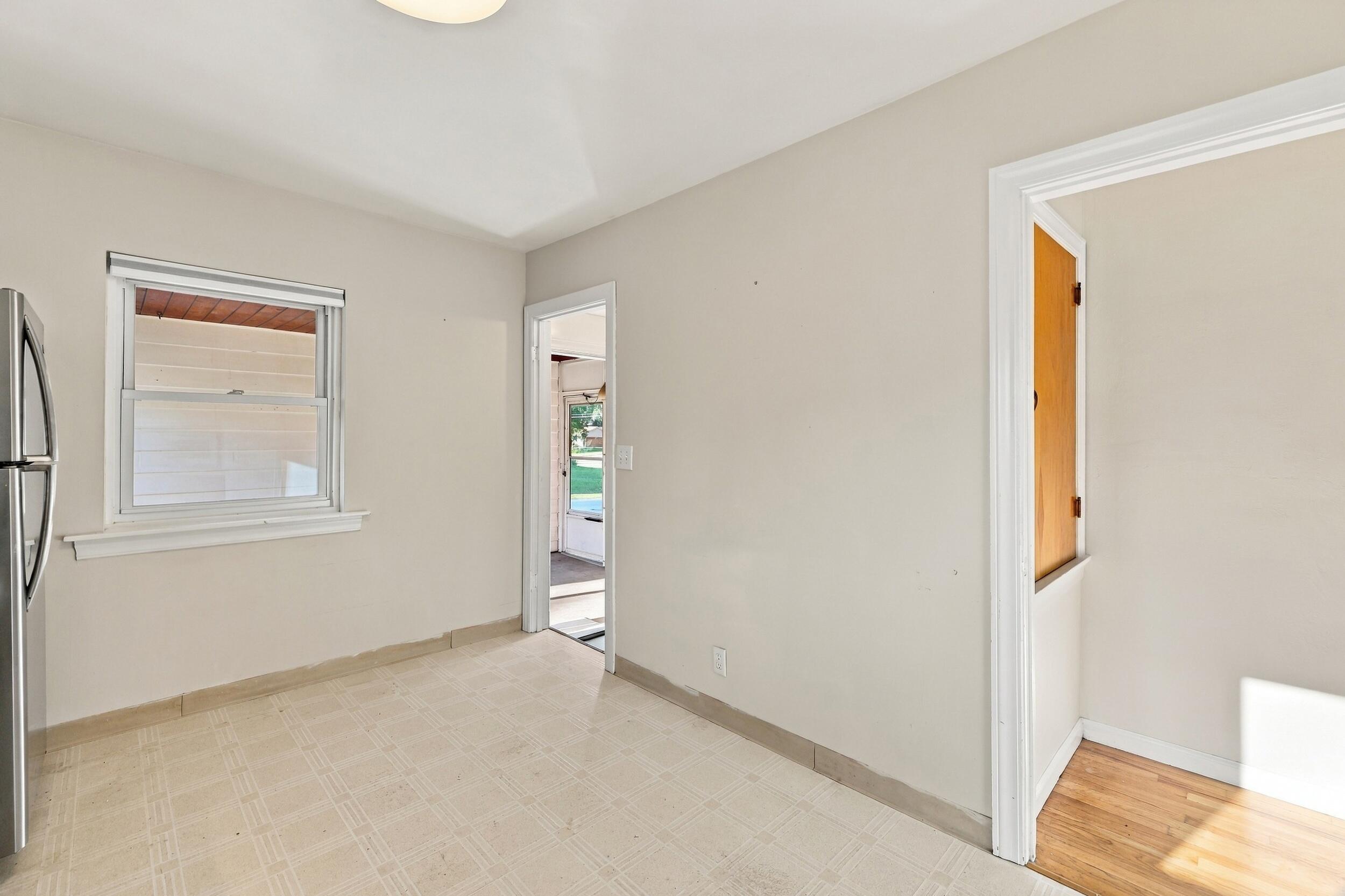 44 Covell Avenue NW Grand Rapids MI 49504