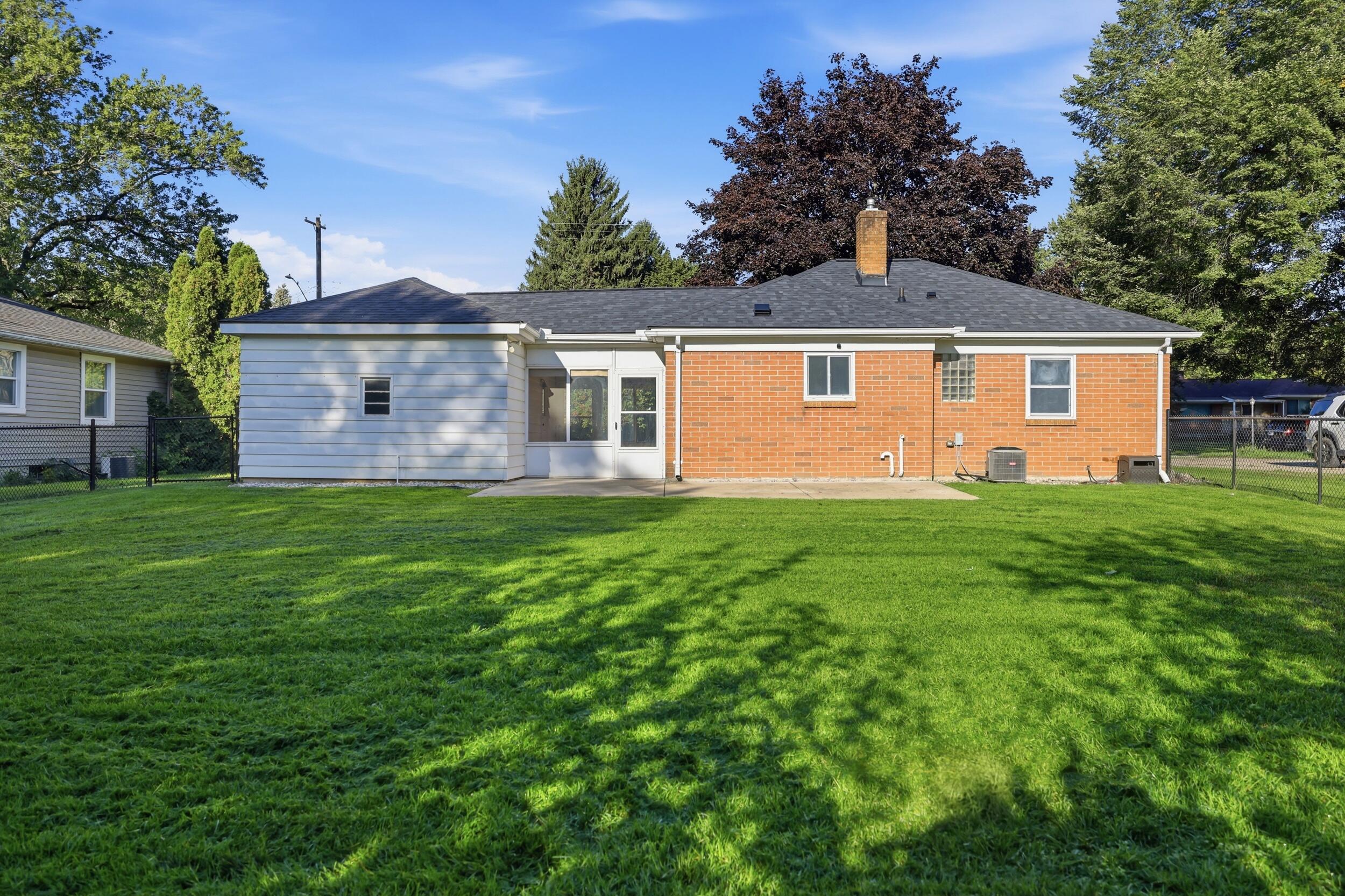 44 Covell Avenue NW Grand Rapids MI 49504