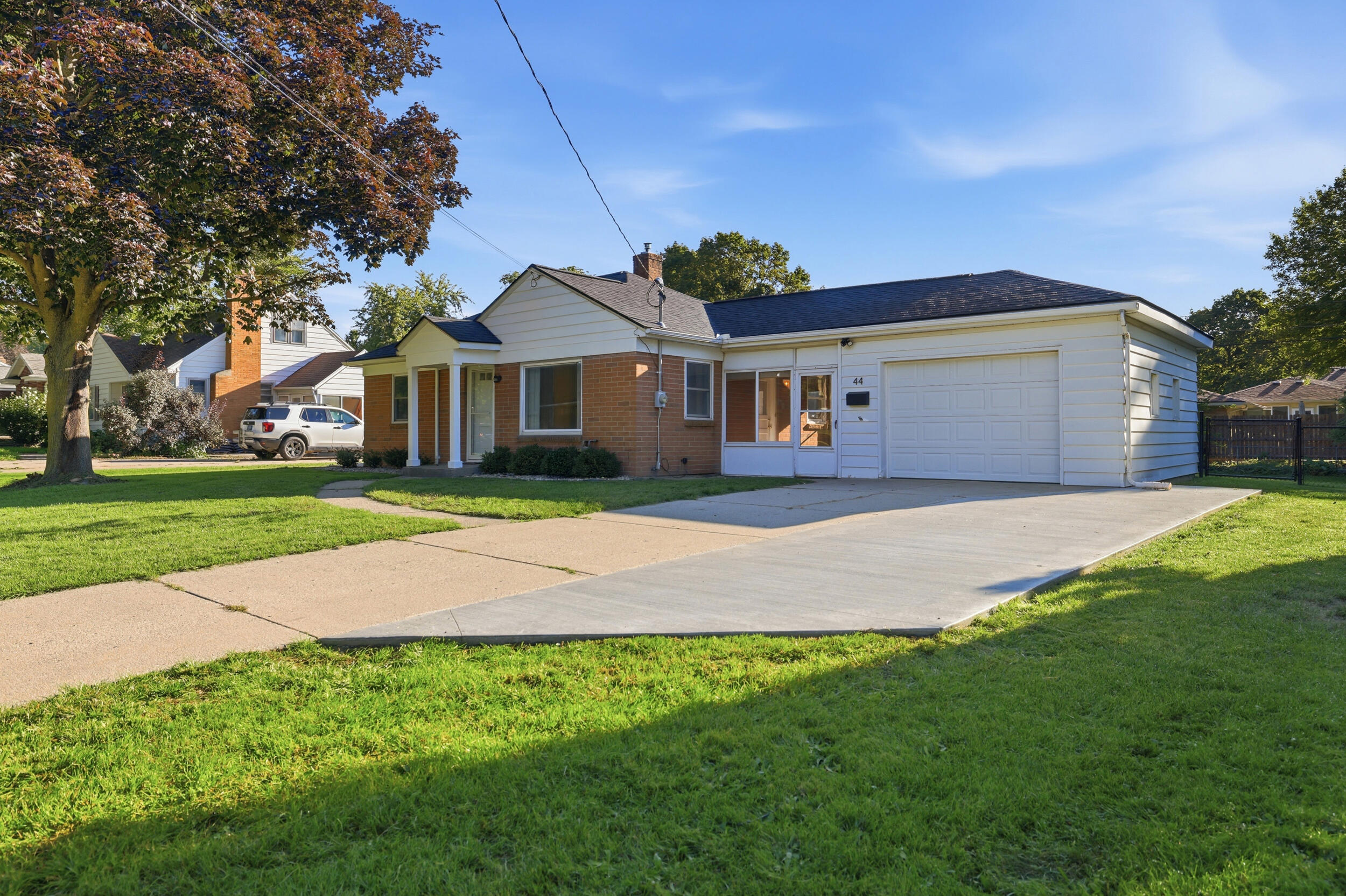 44 Covell Avenue NW Grand Rapids MI 49504