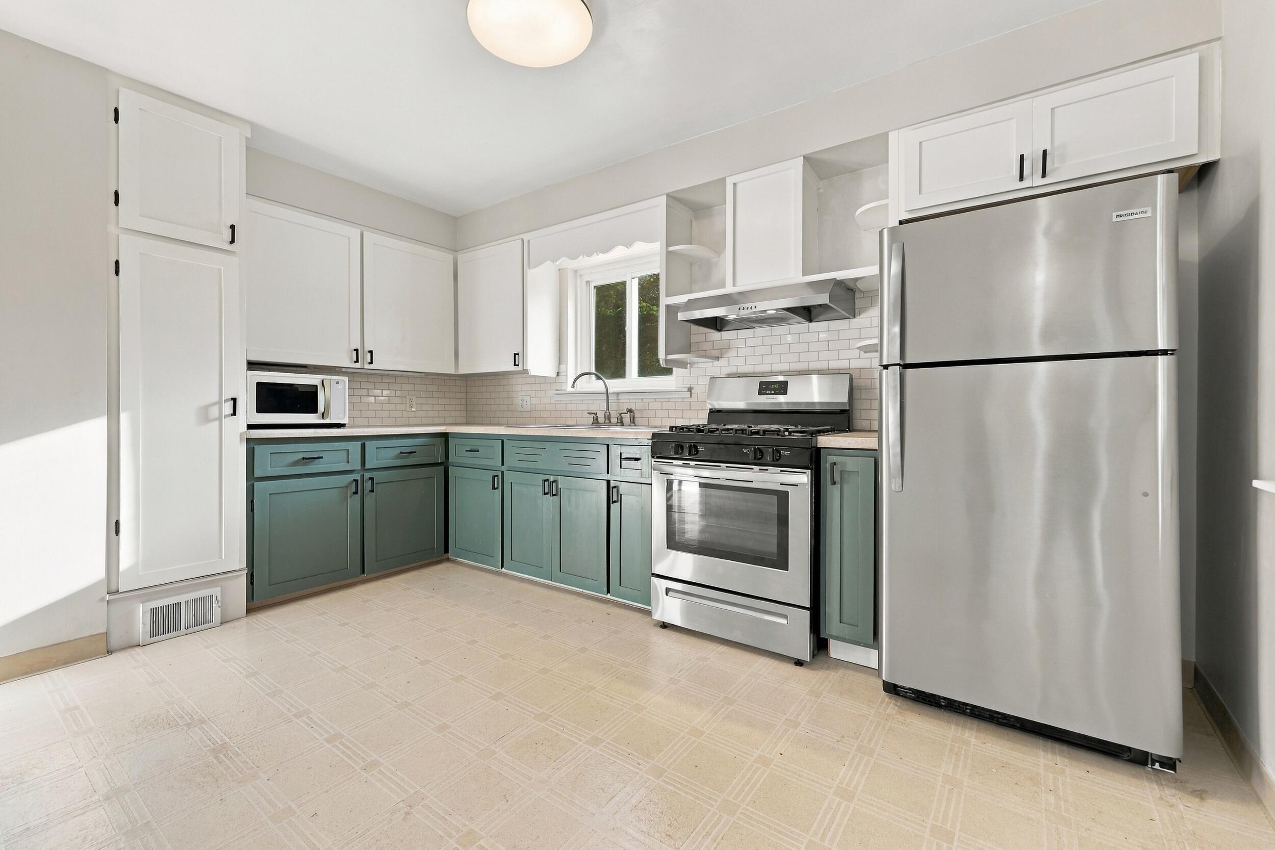 44 Covell Avenue NW Grand Rapids MI 49504