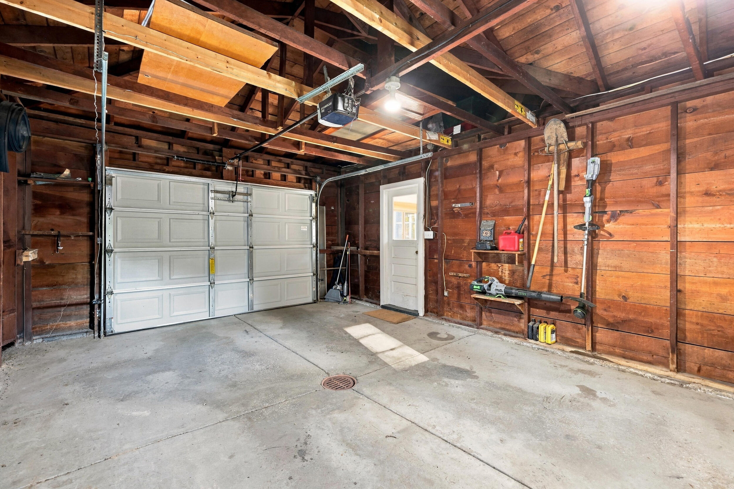 44 Covell Avenue NW Grand Rapids MI 49504