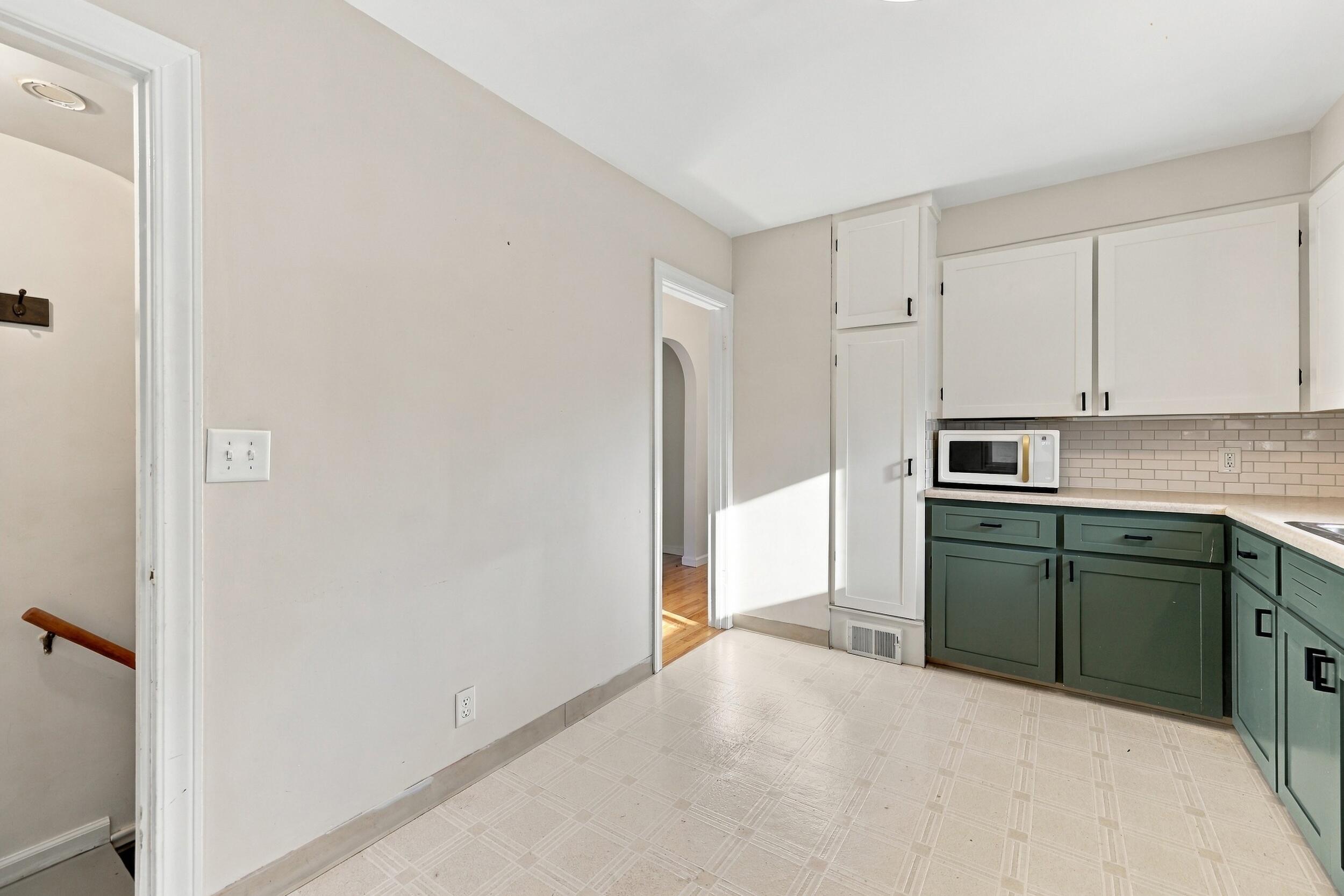 44 Covell Avenue NW Grand Rapids MI 49504