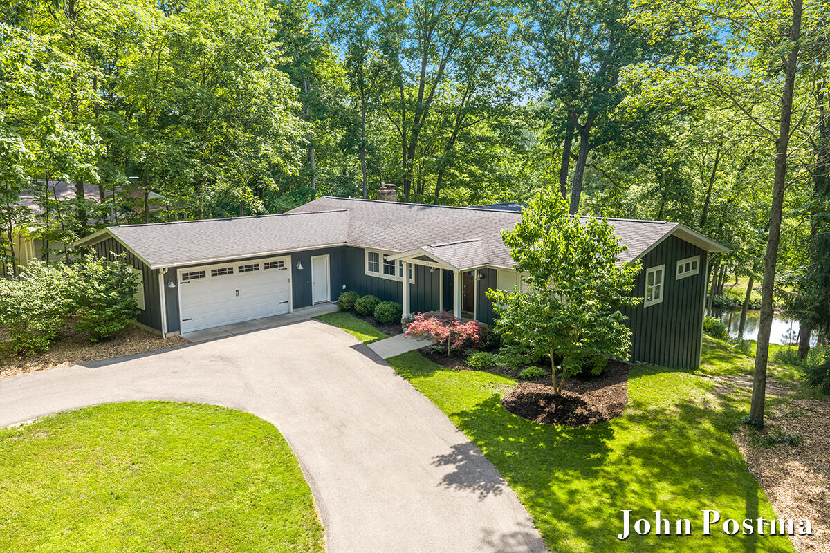 7314 Thornapple Park Drive SE Grand Rapids MI 49546