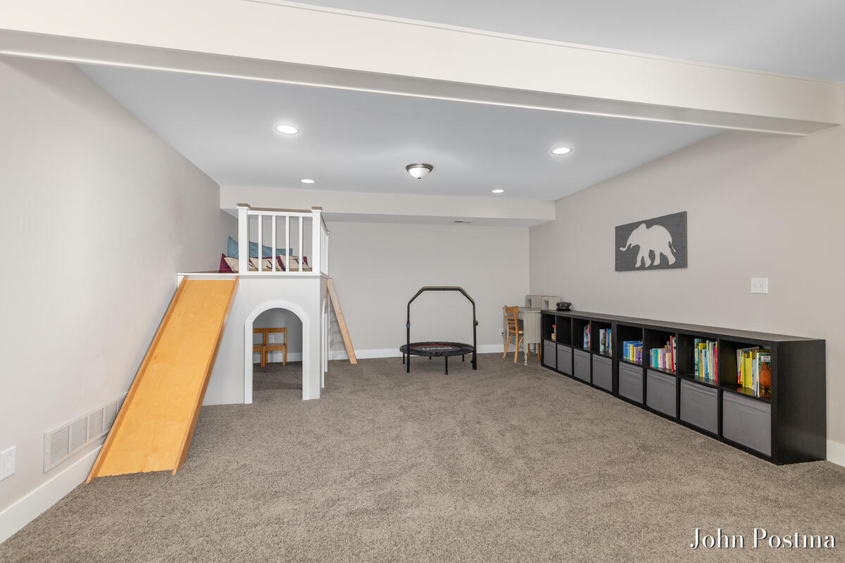 7314 Thornapple Park Drive SE Grand Rapids MI 49546