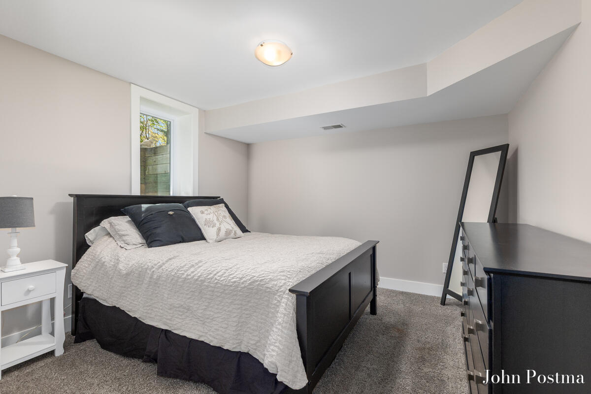 7314 Thornapple Park Drive SE Grand Rapids MI 49546